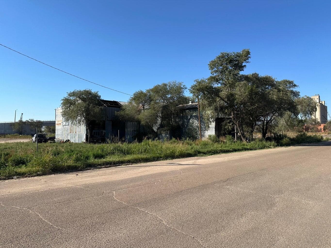 Mixed Use at 902 E 6th