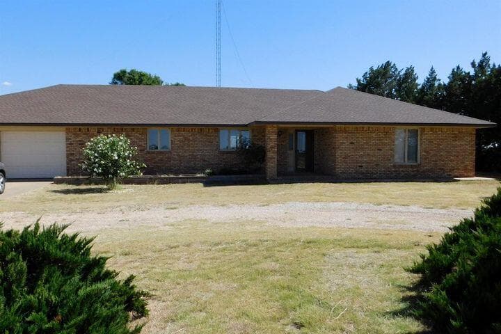 Single Family Residence at 2560 FM 145