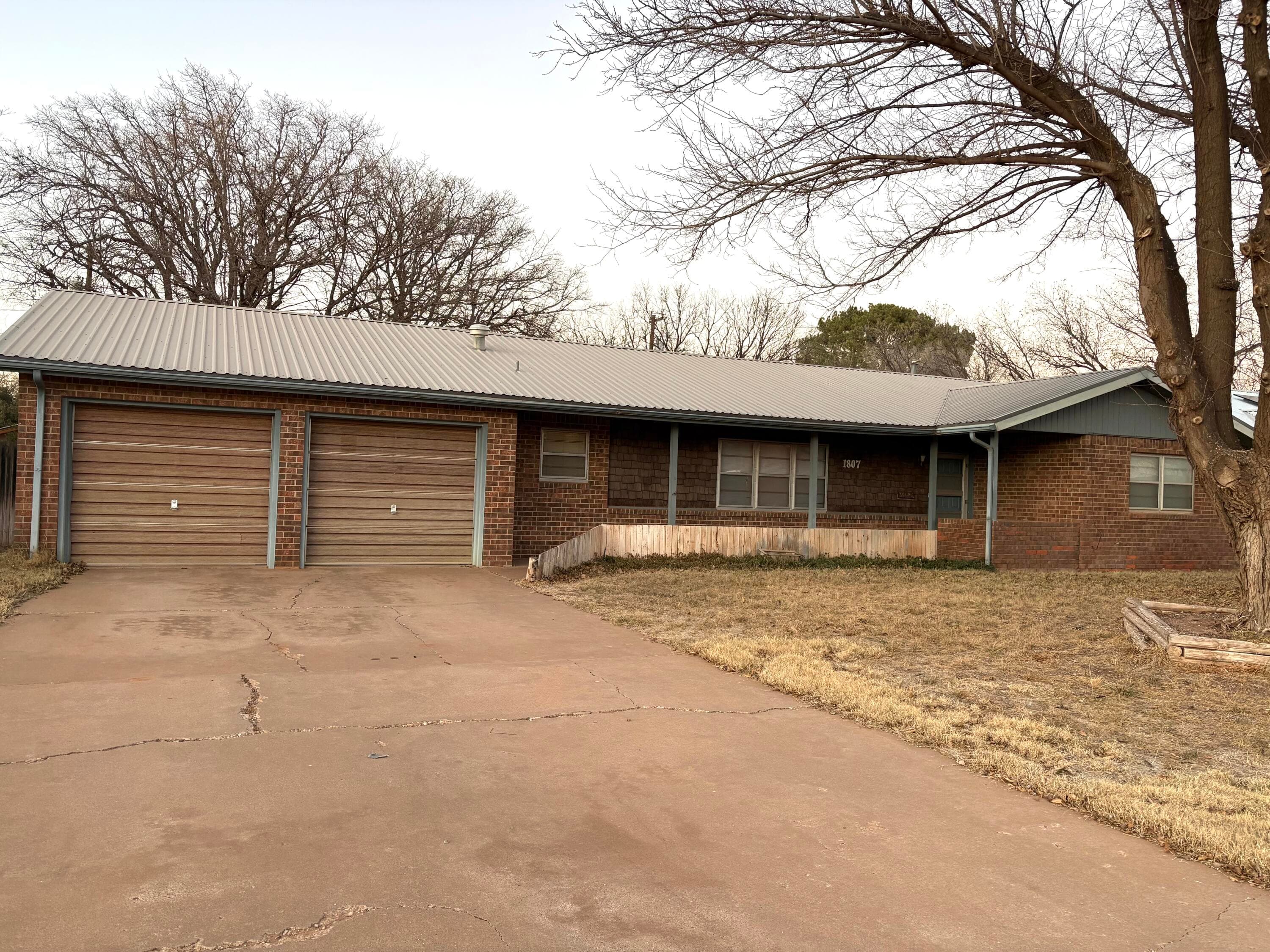Single Family Residence at 1807 E Reppto Street