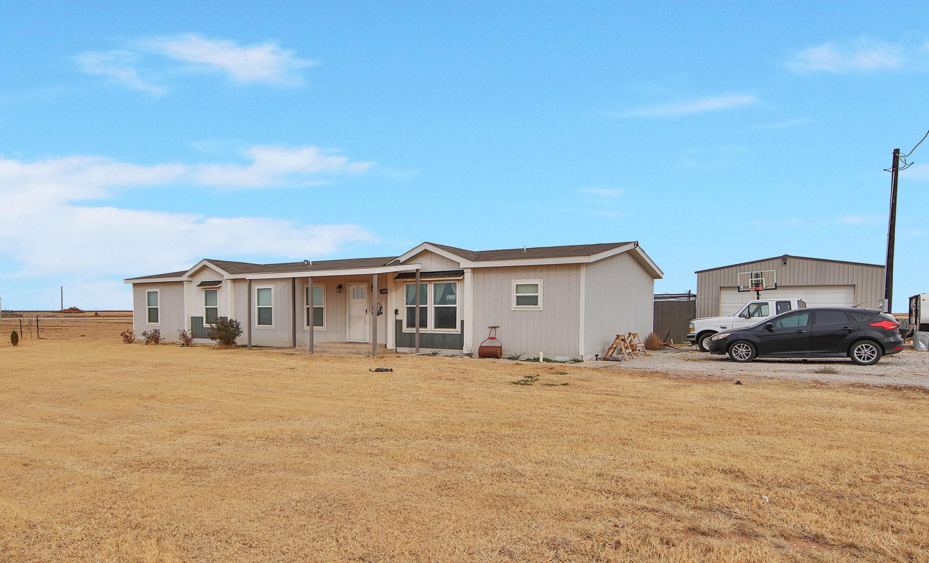 Manufactured Home at 689 Farm To Market Road 179