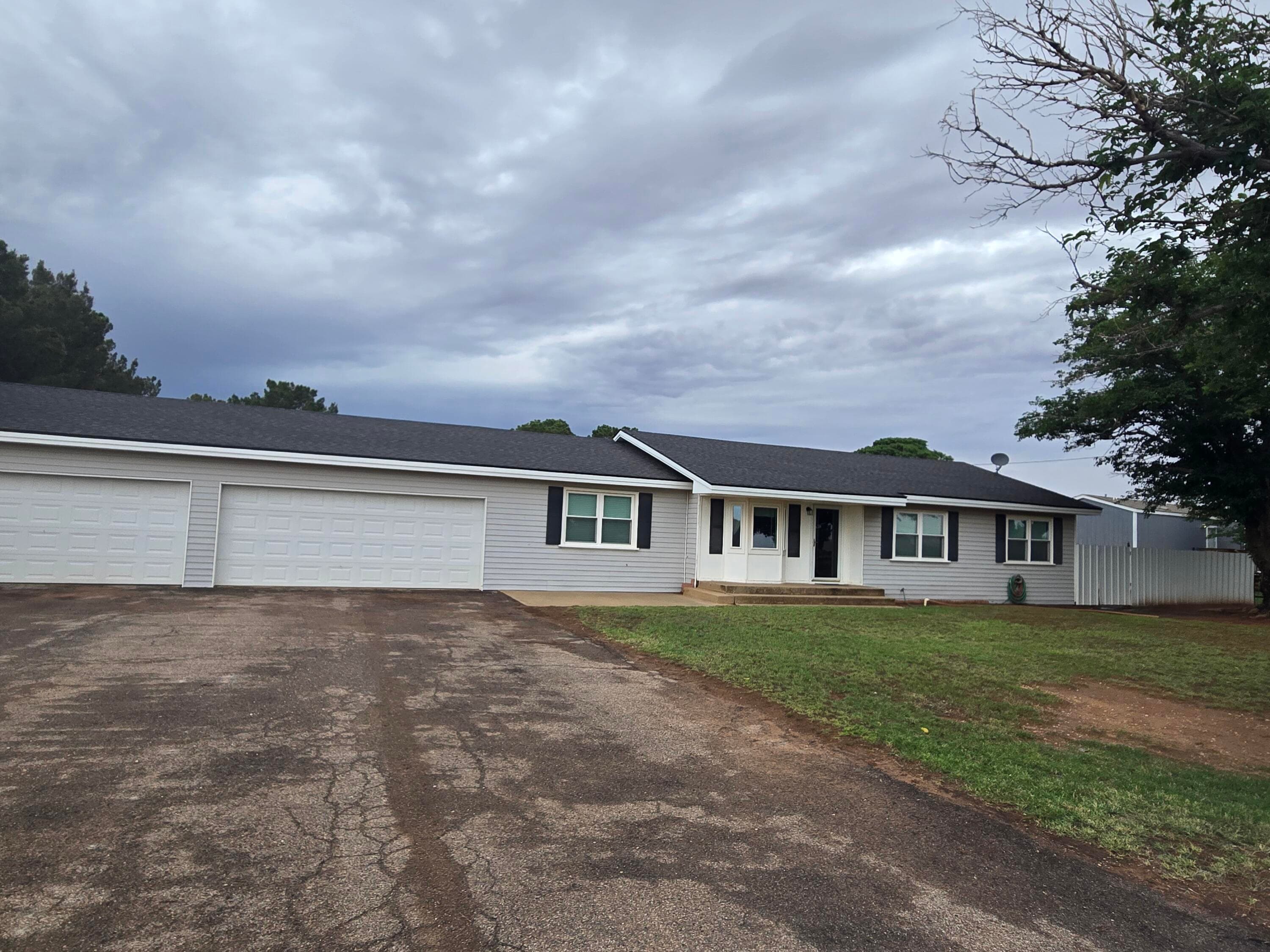 Single Family Residence at 1612 U.S. 87 Highway