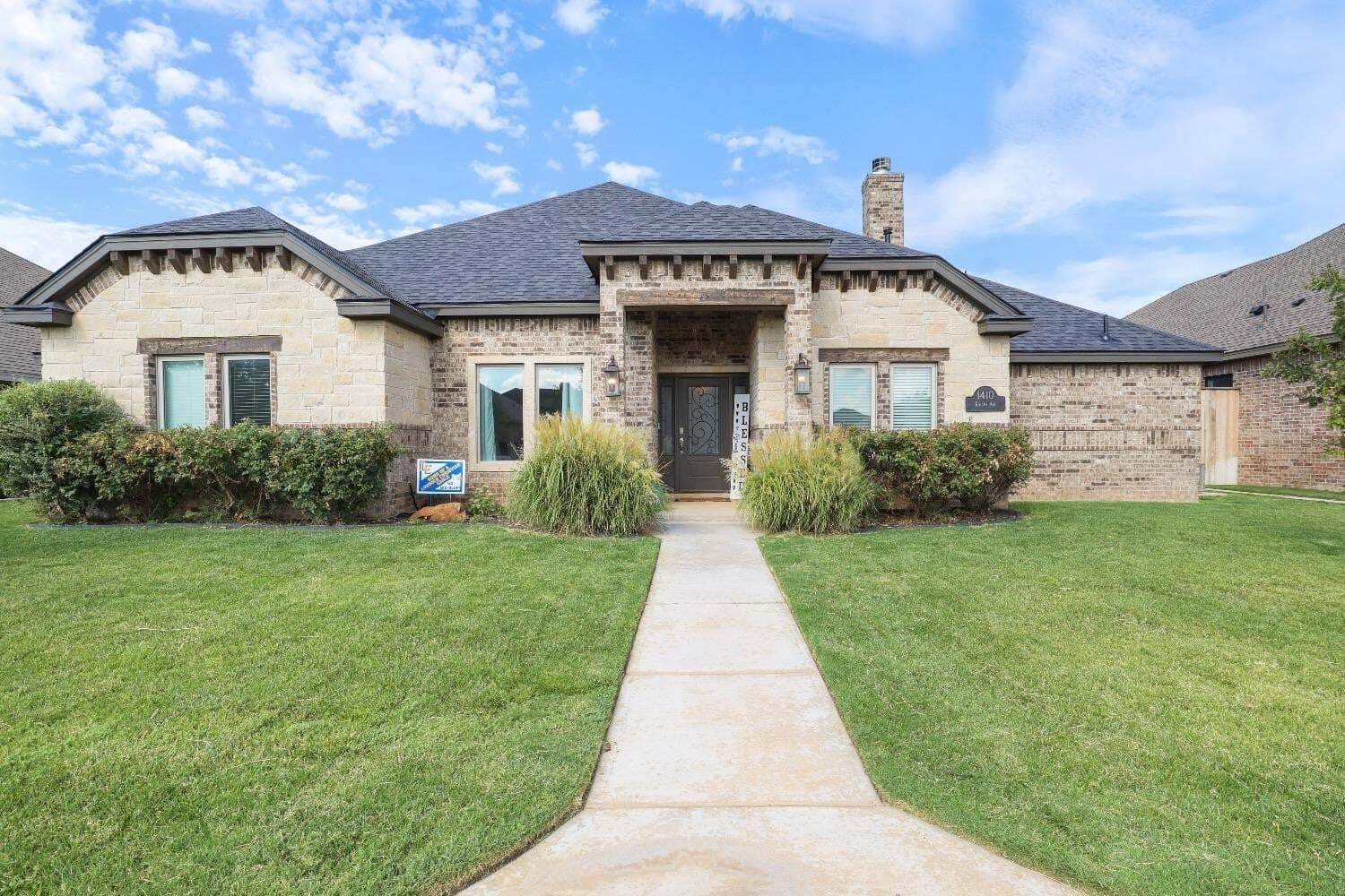 Single Family Residence at 1410 Knight Avenue