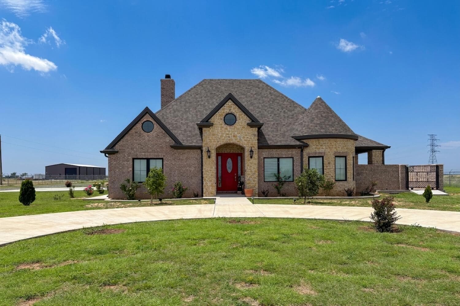 Single Family Residence at 5812 E County Rd 6400