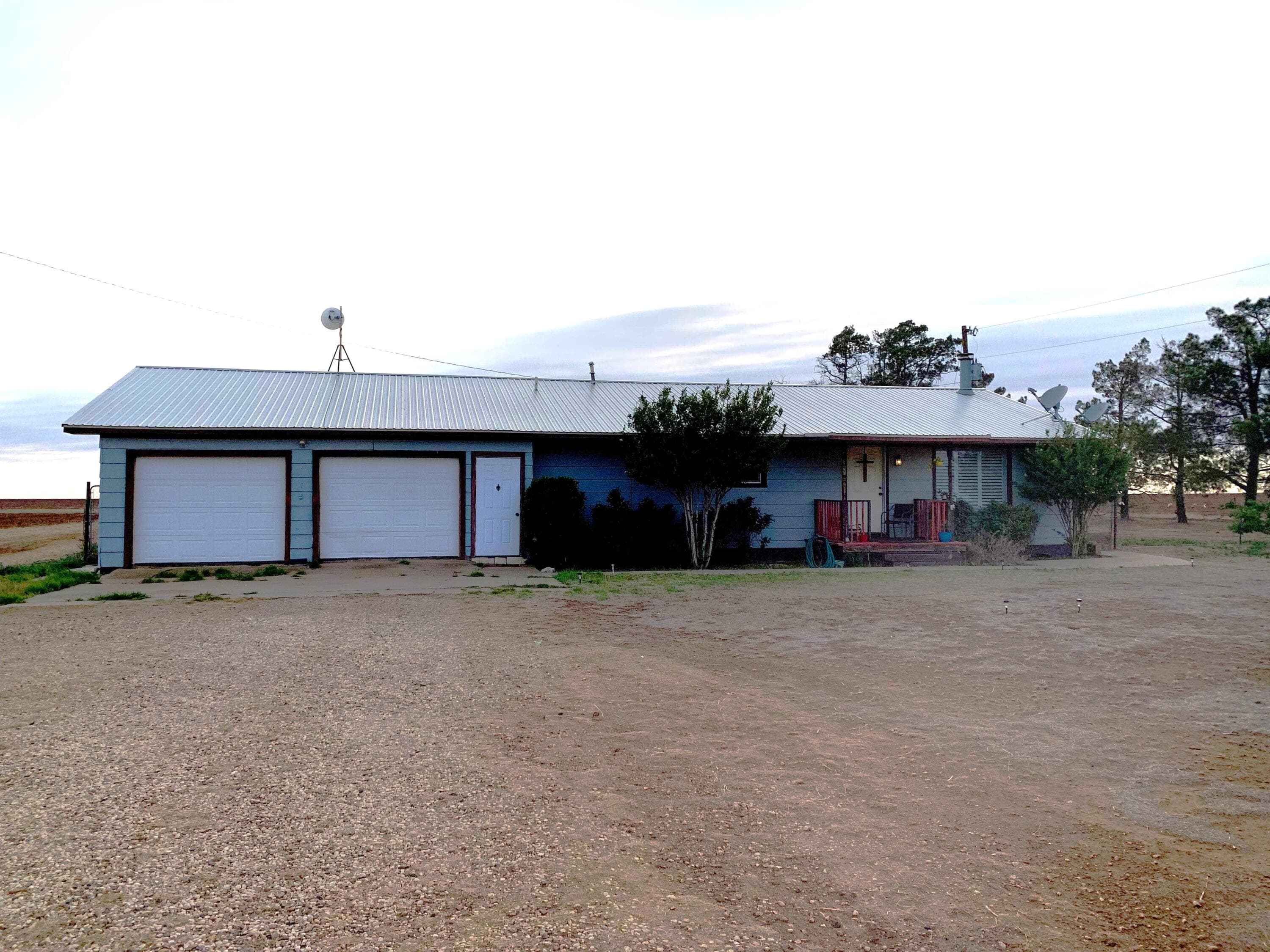 Single Family Residence at 1202 FM 836