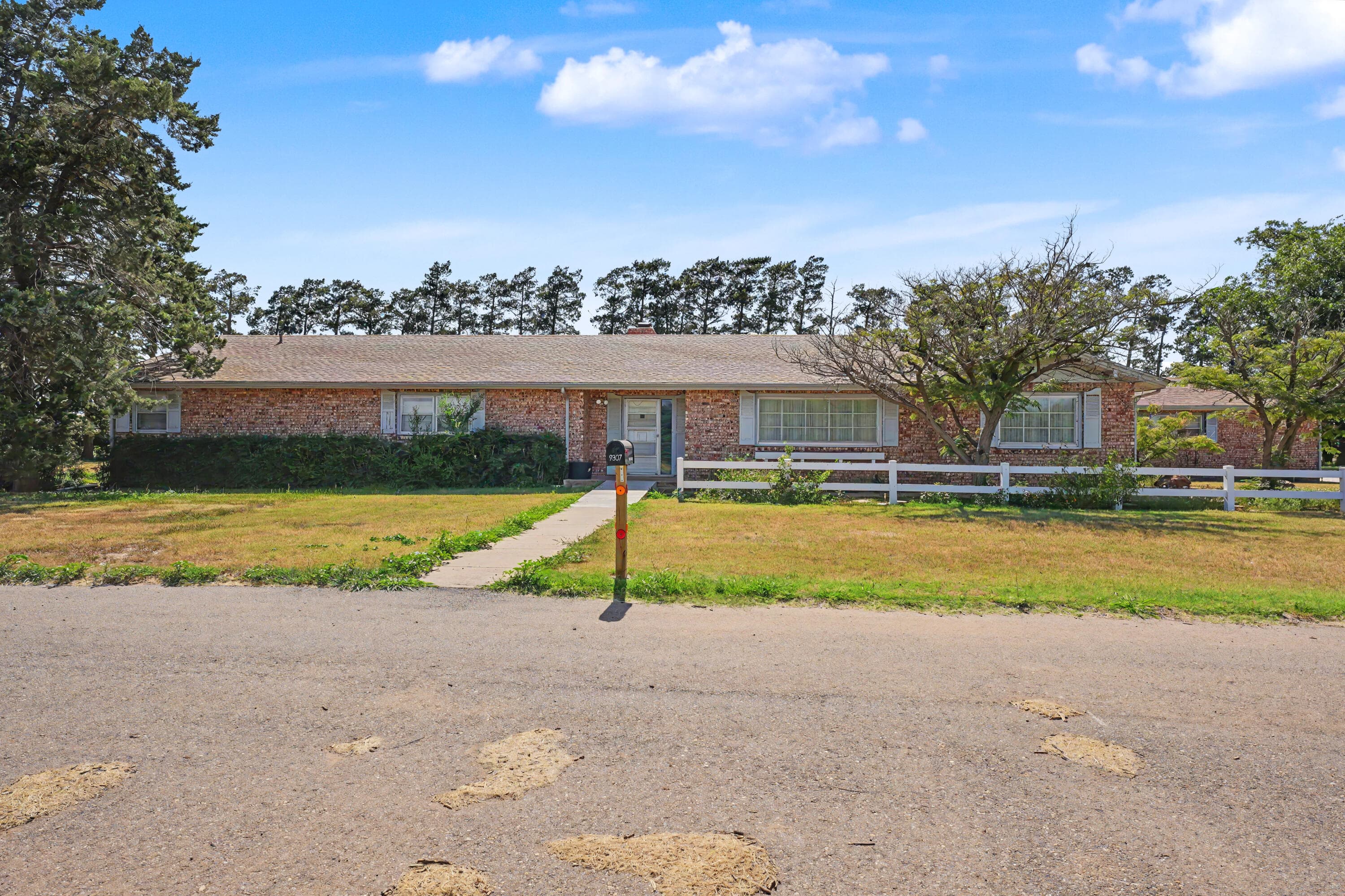 Single Family Residence at 9307 N MLK BLVD