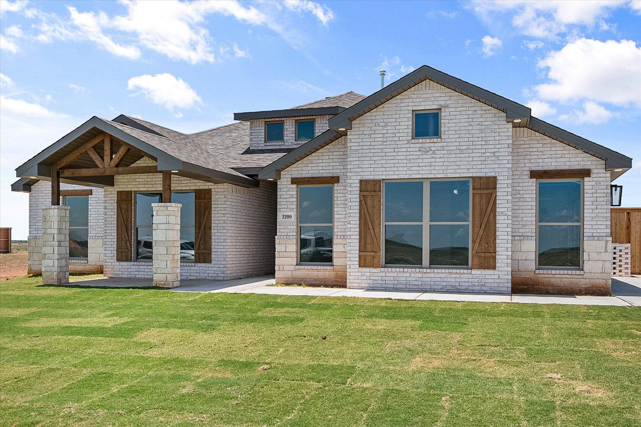 Single Family Residence at 3209 Tractor Avenue