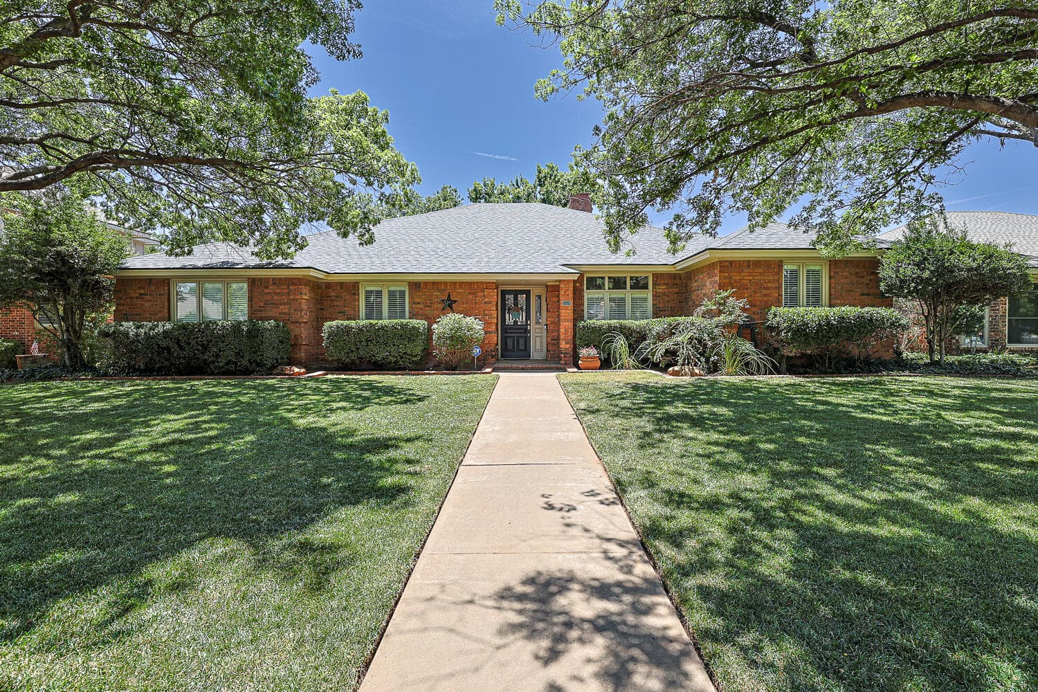 Single Family Residence at 5521 84th Street