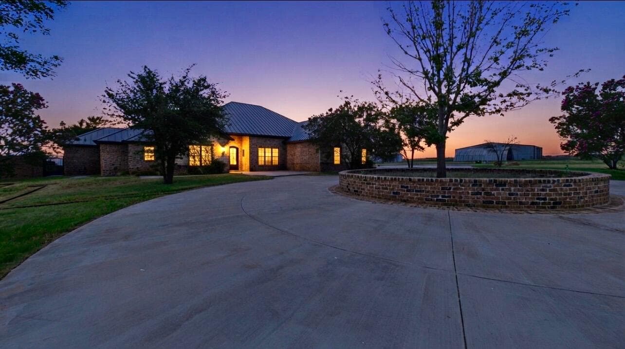 Single Family Residence at 7901 N County Road 2140