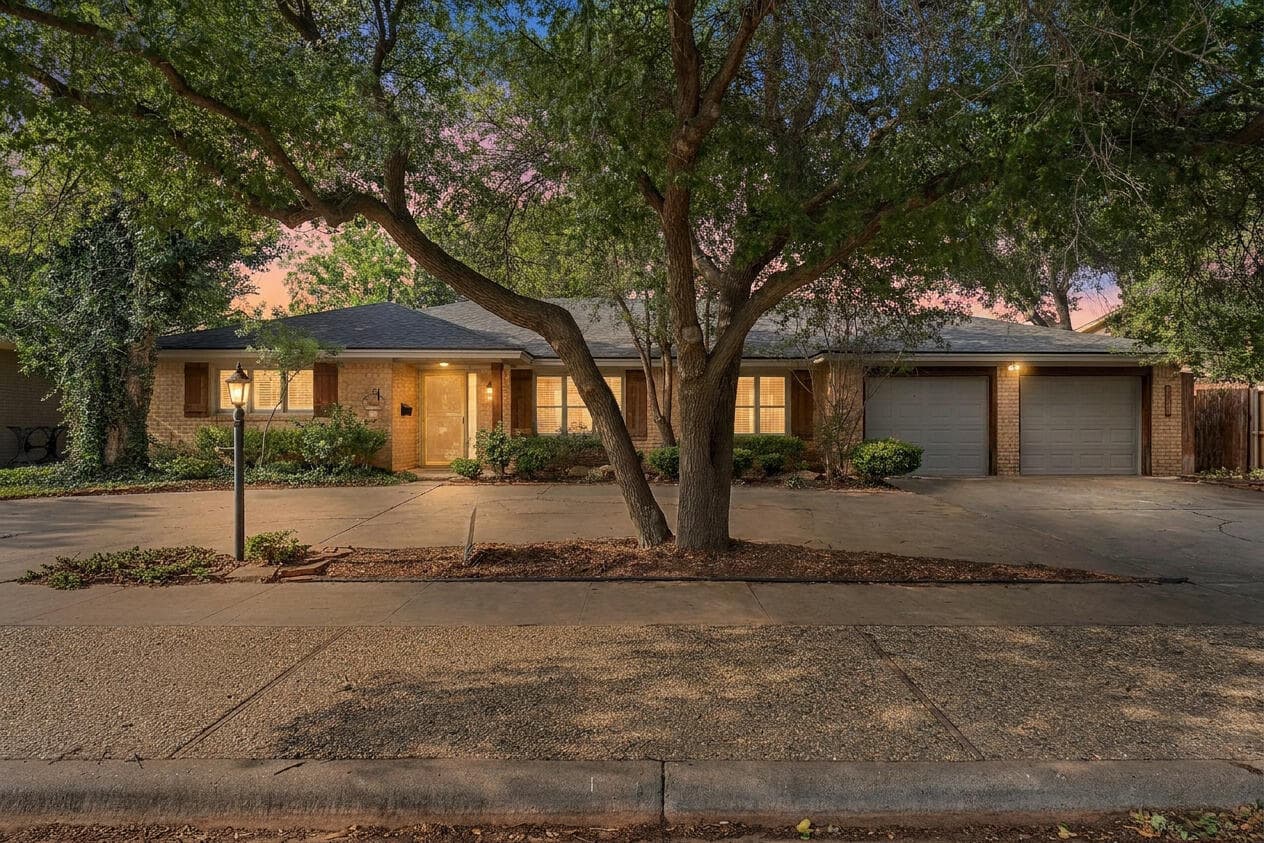 Single Family Residence at 4017 69th Street