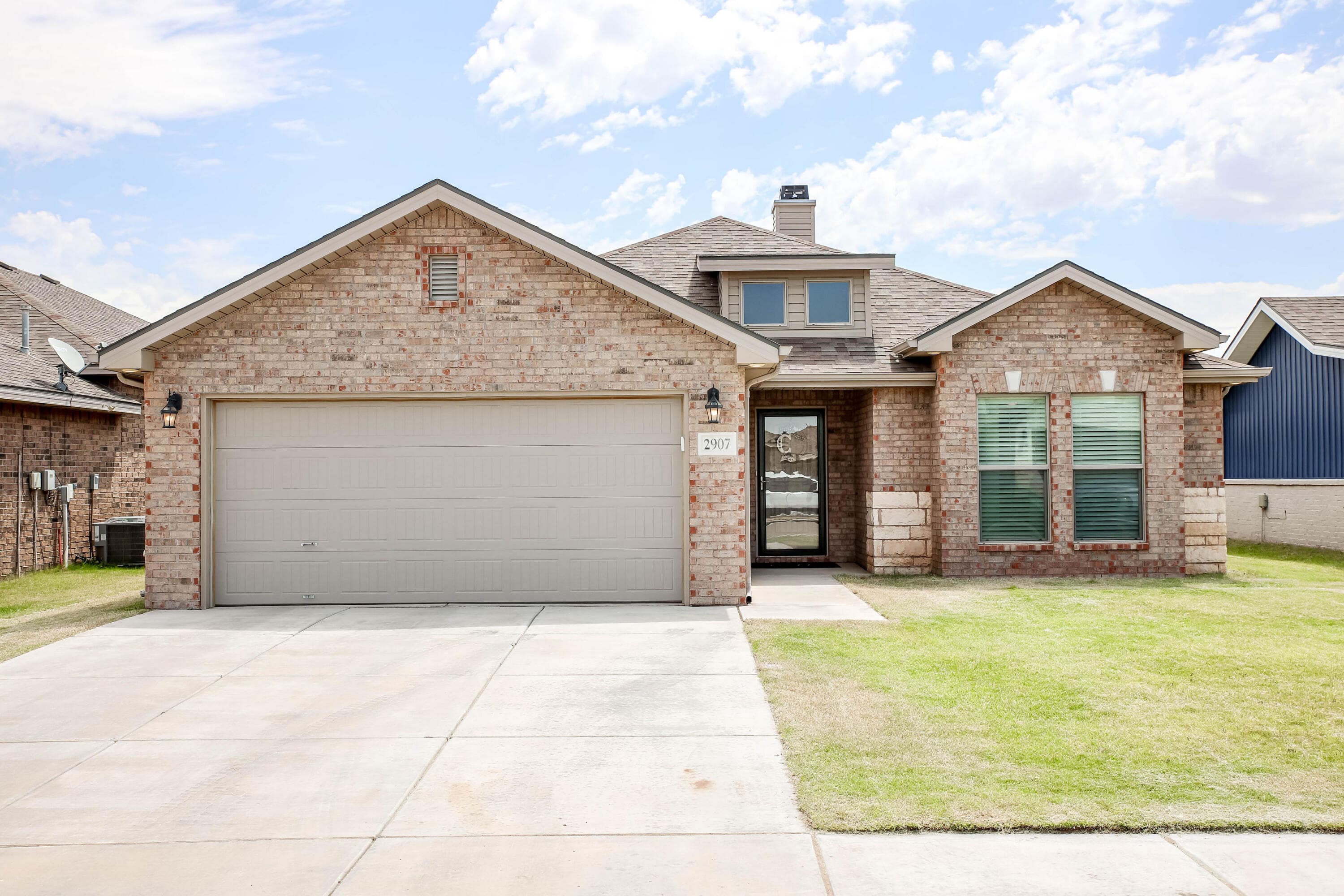 Single Family Residence at 2907 Urbana Place
