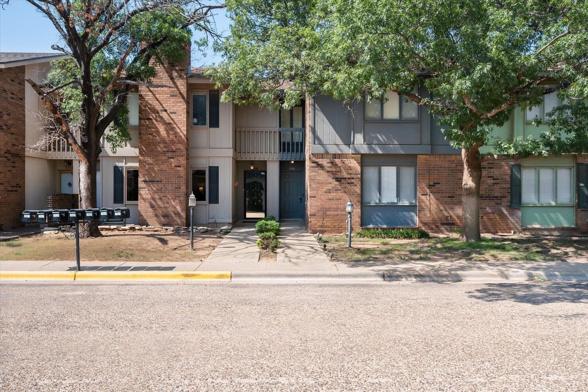 Townhouse at 5706 38th Street