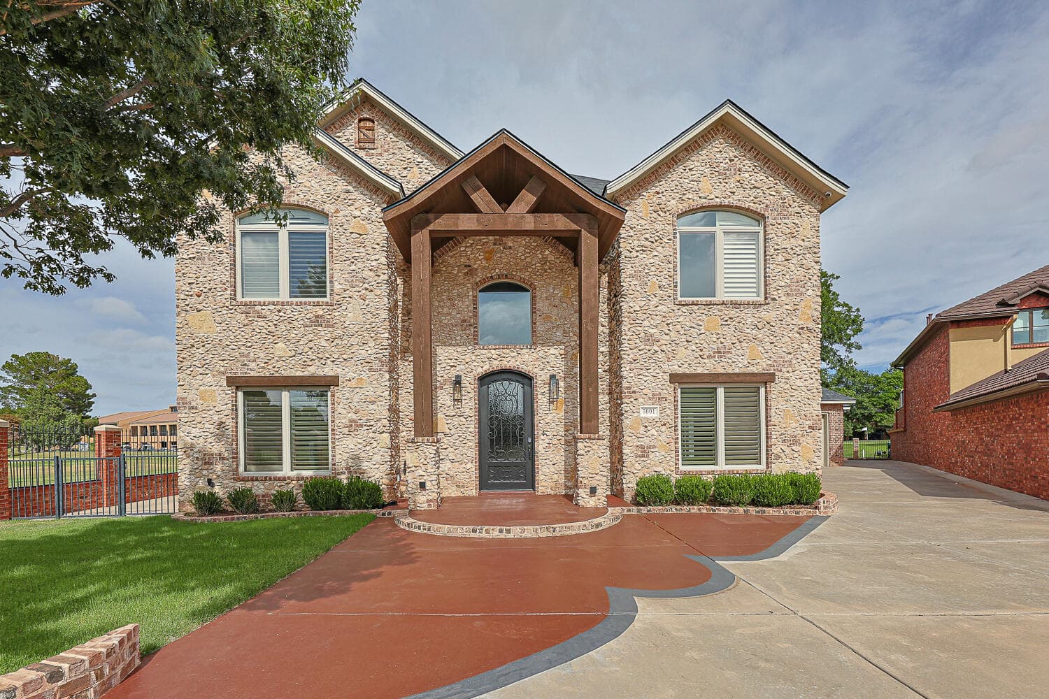 Single Family Residence at 5001 91st Street