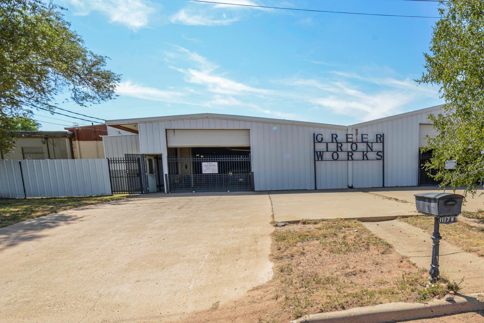 Industrial at 1117 N Avenue T