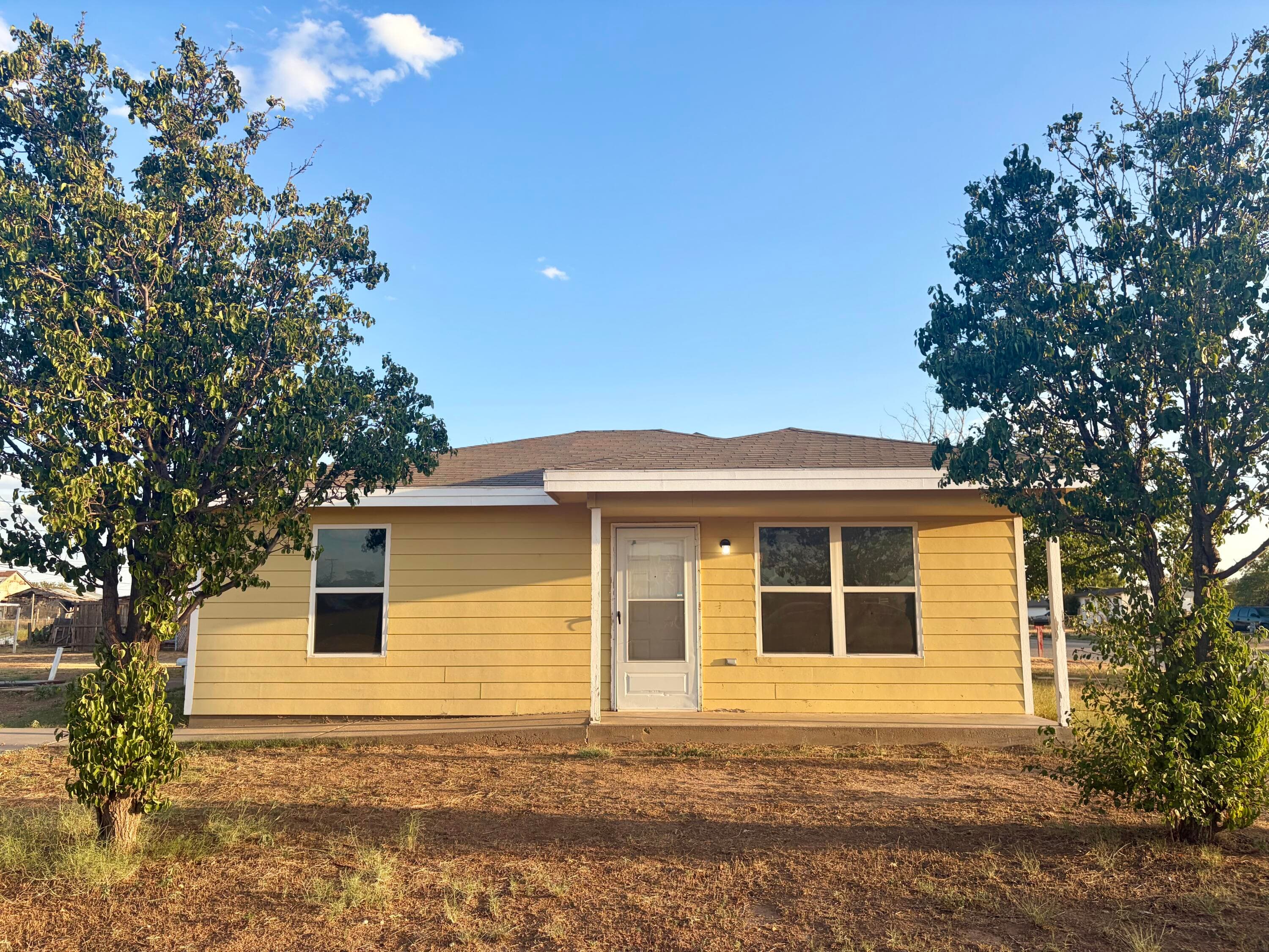 Single Family Residence at 1300 S 7th Street