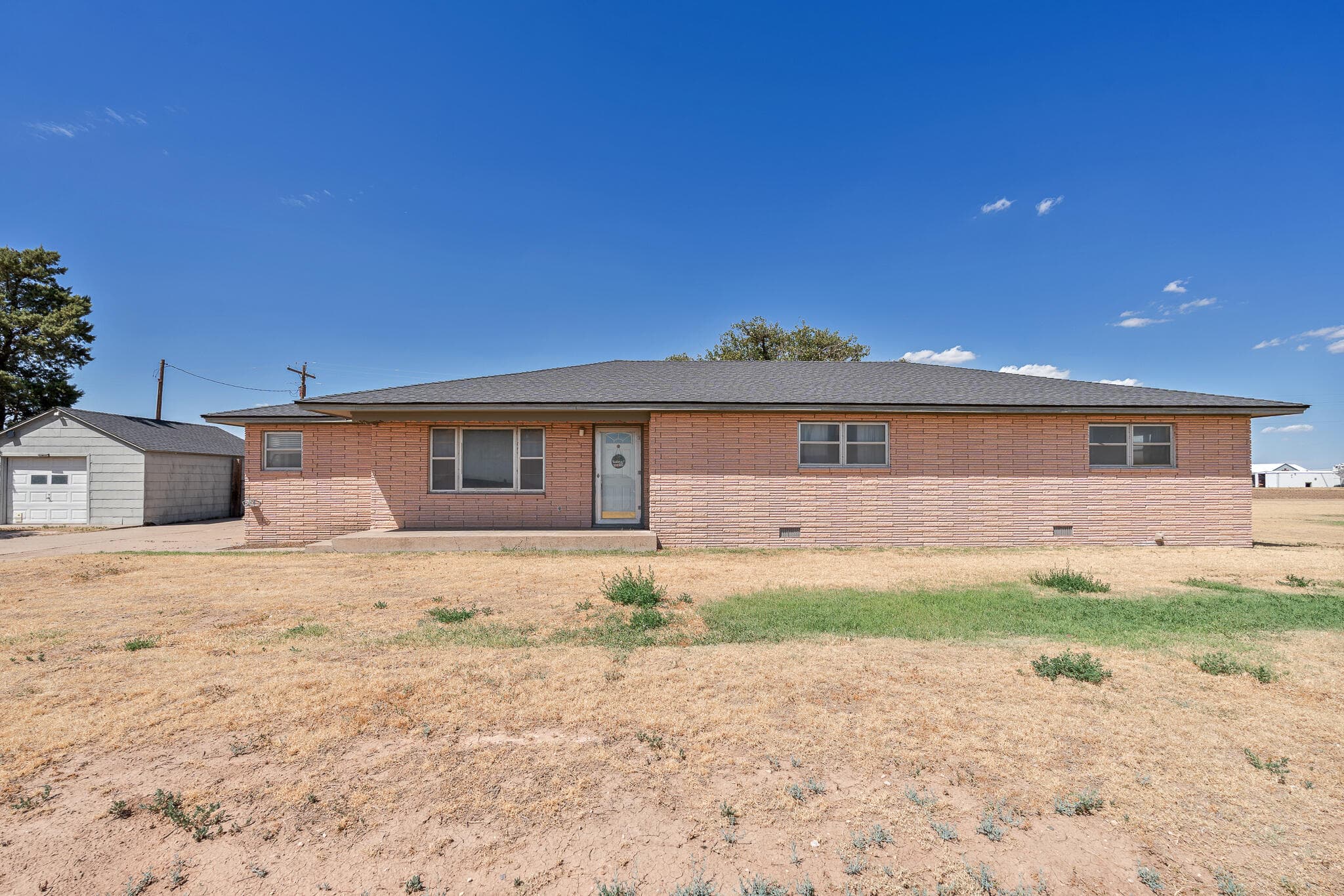 Single Family Residence at 8475 Farm To Market Road 145