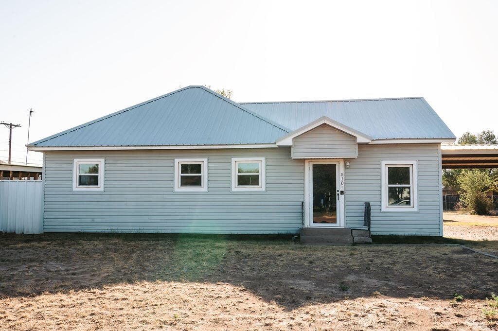 Single Family Residence at 510 Main Avenue