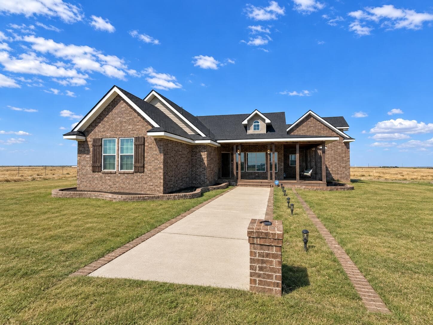 Single Family Residence at 16507 N C R 1200
