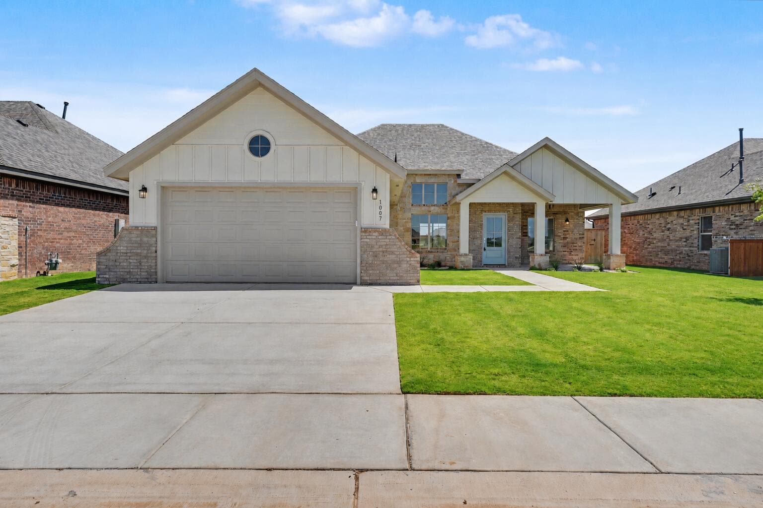 Single Family Residence at 1007 N 5th Street