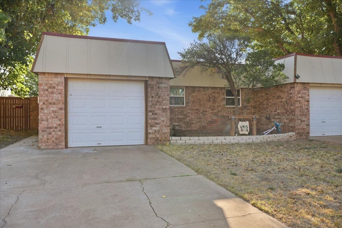 Duplex at 6915 Gary Avenue