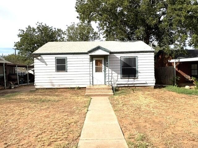 Single Family Residence at 1816 N 2nd Street
