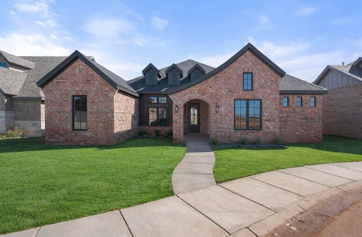 Single Family Residence at 4417 Remington Avenue