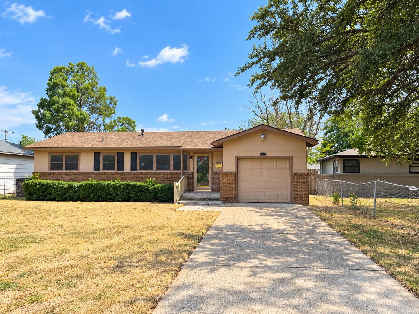 Single Family Residence at 1605 42nd Street