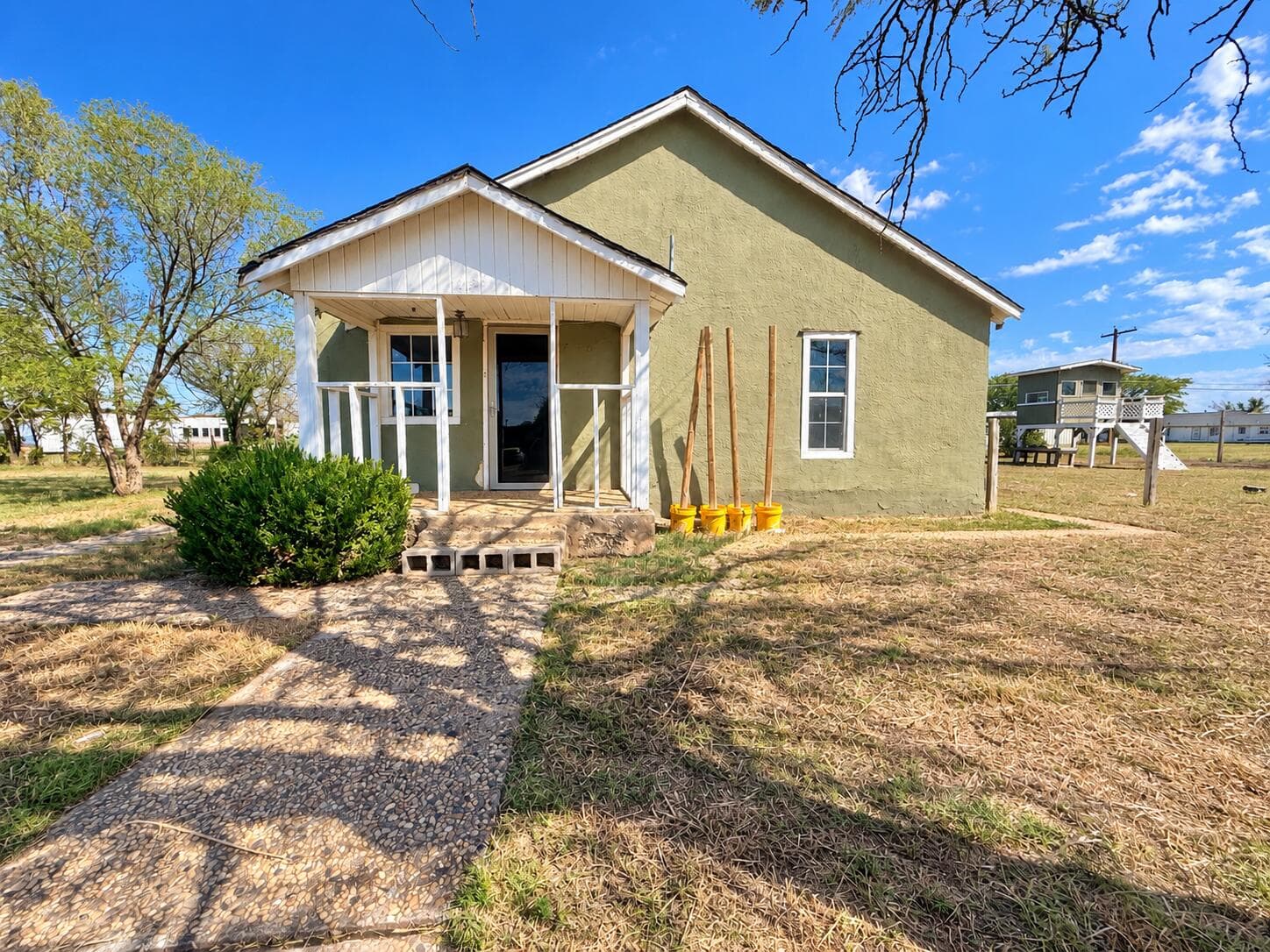 Single Family Residence at 1220 S 10th Street