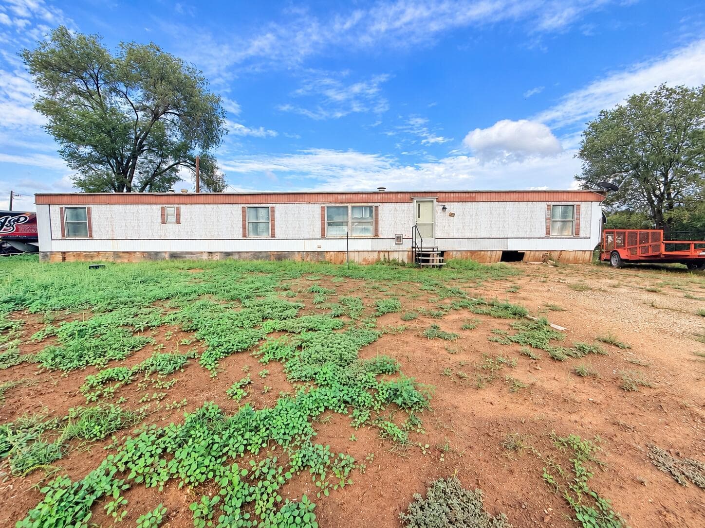 Manufactured Home at 9616 N Canton Avenue