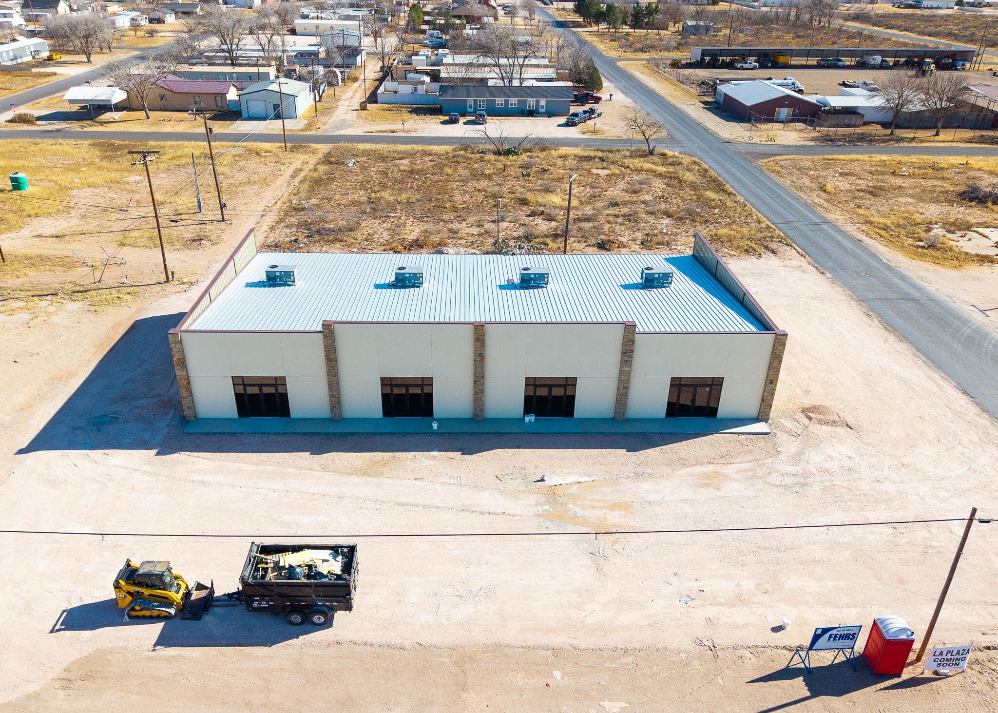 Retail at 1105 S Main Street