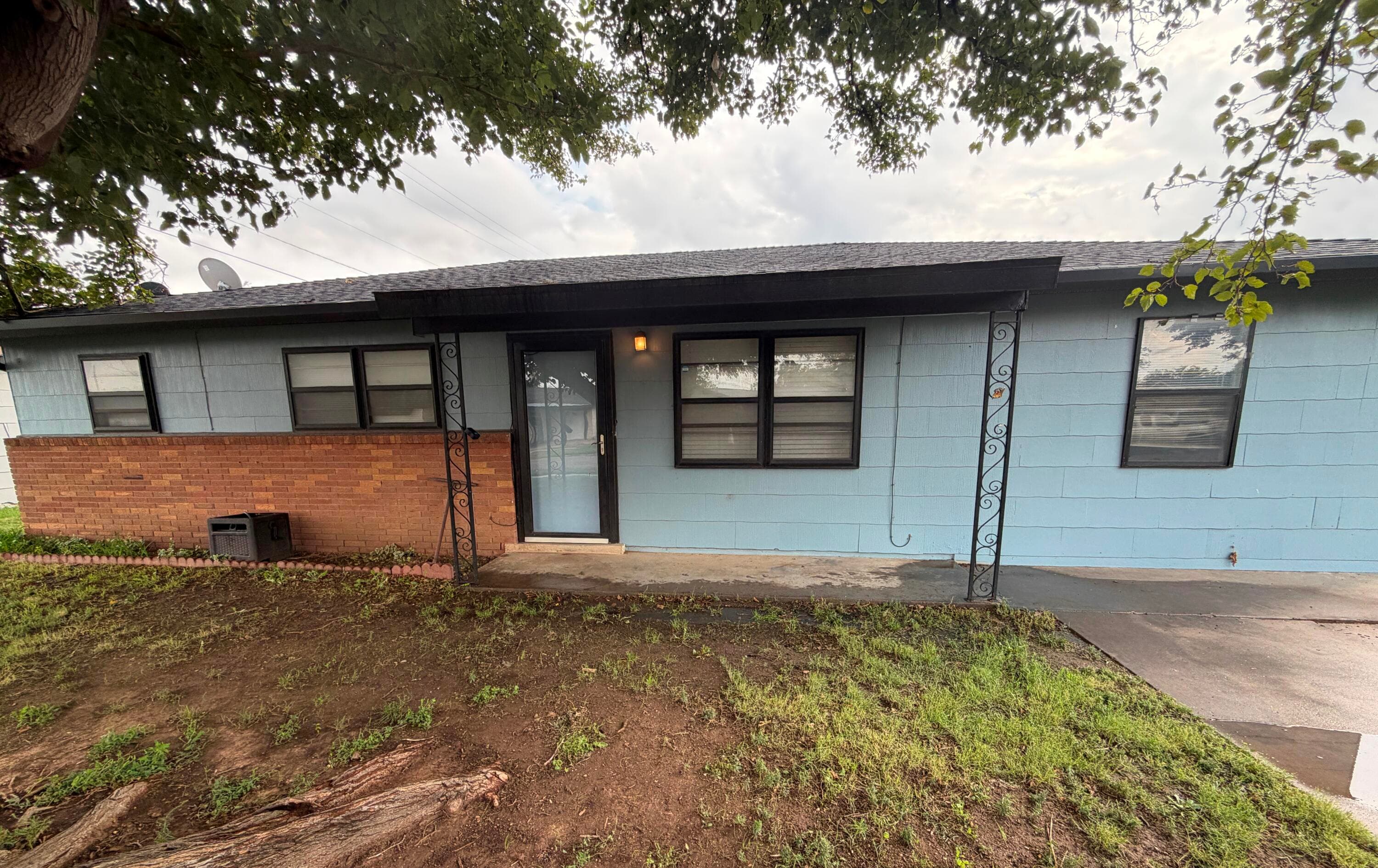 Single Family Residence at 1407 W 25th Street