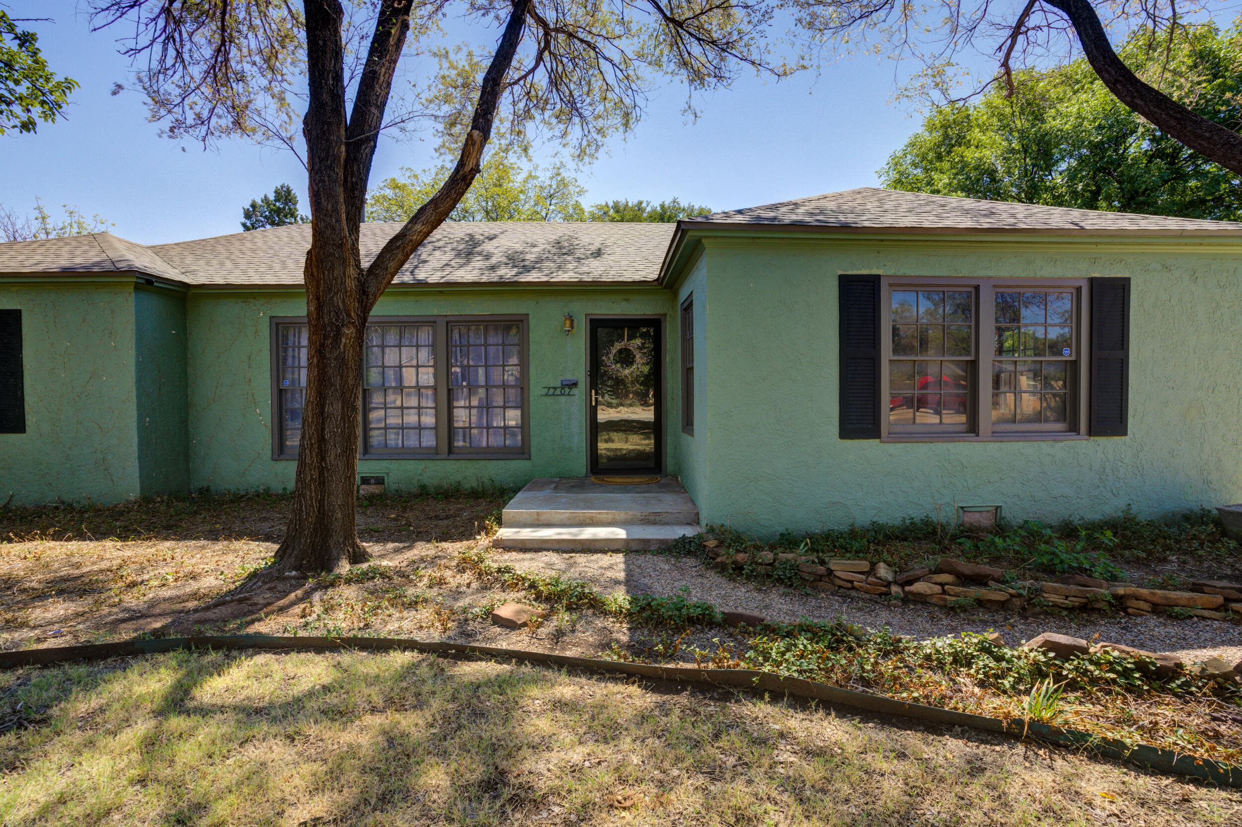 Single Family Residence at 1707 31st Street