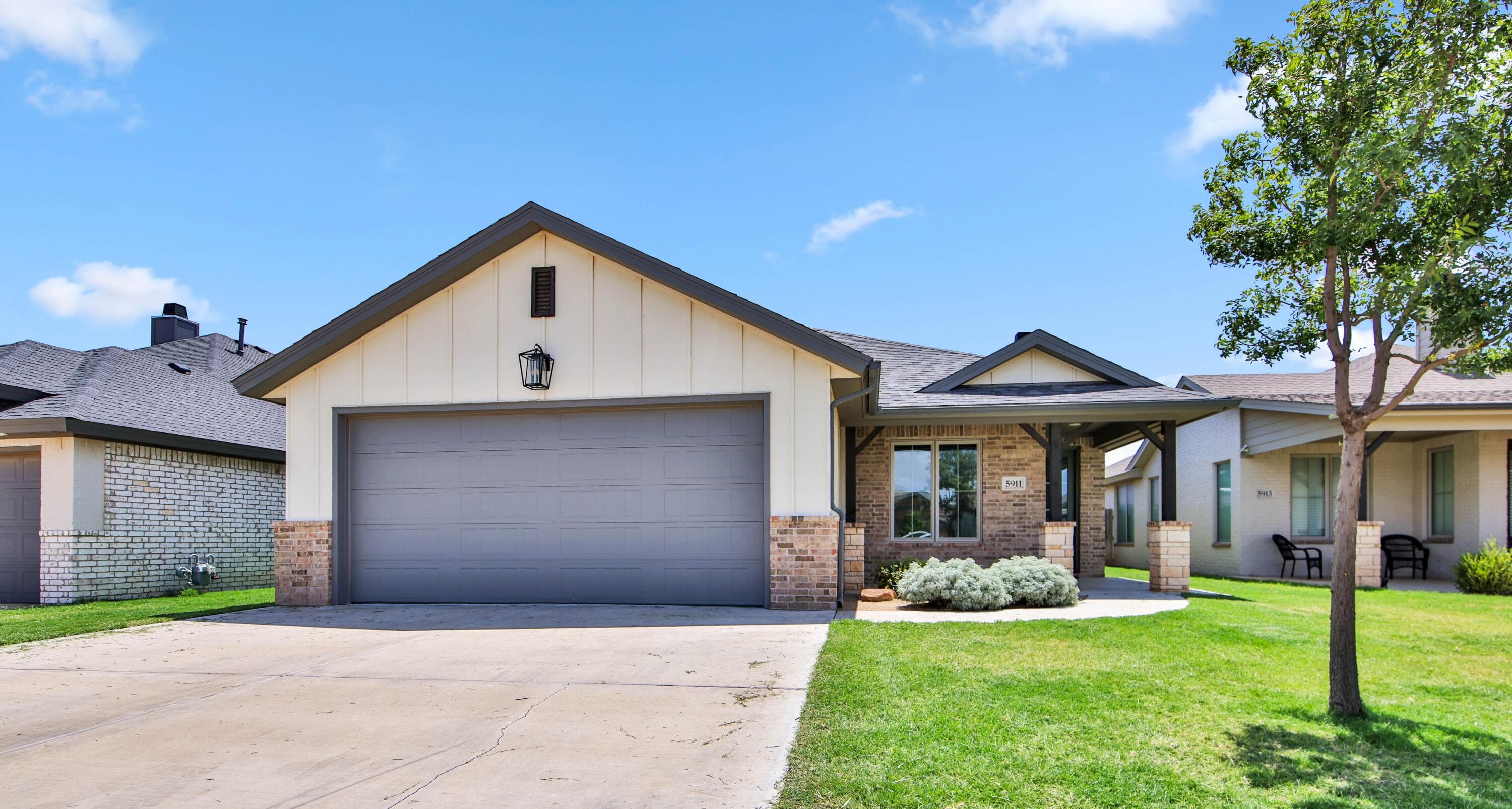 Single Family Residence at 5911 Itasca Street