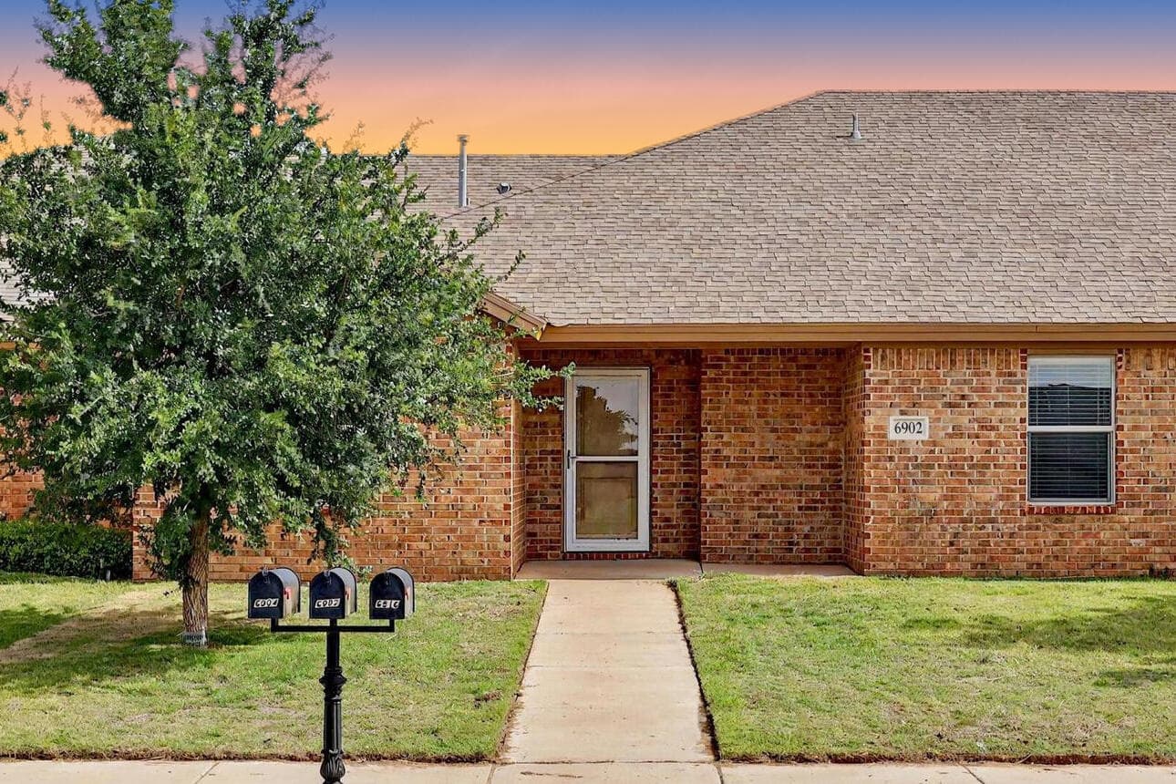 Townhouse at 6902 67th Street