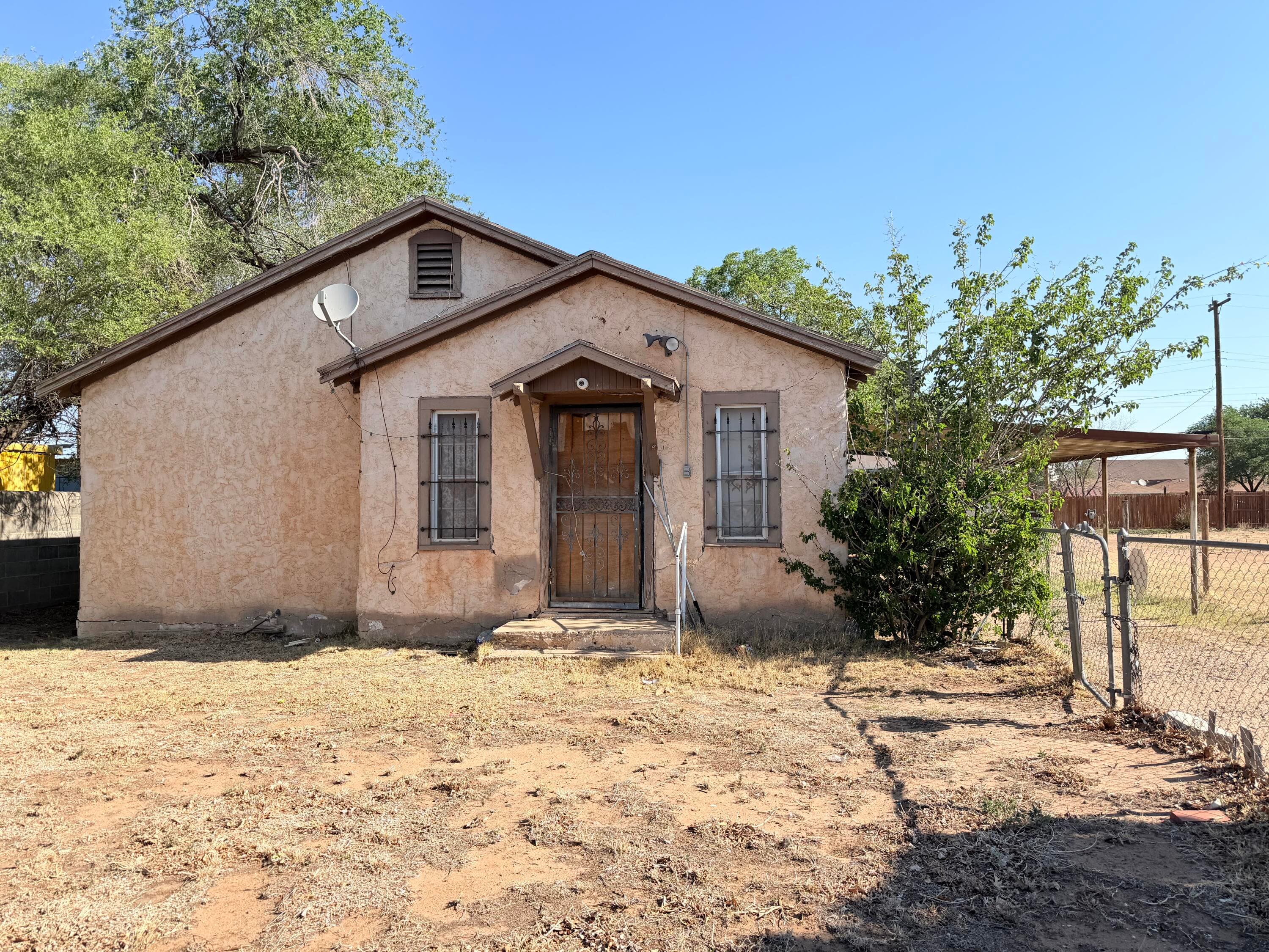 Single Family Residence at 1612 46th Street