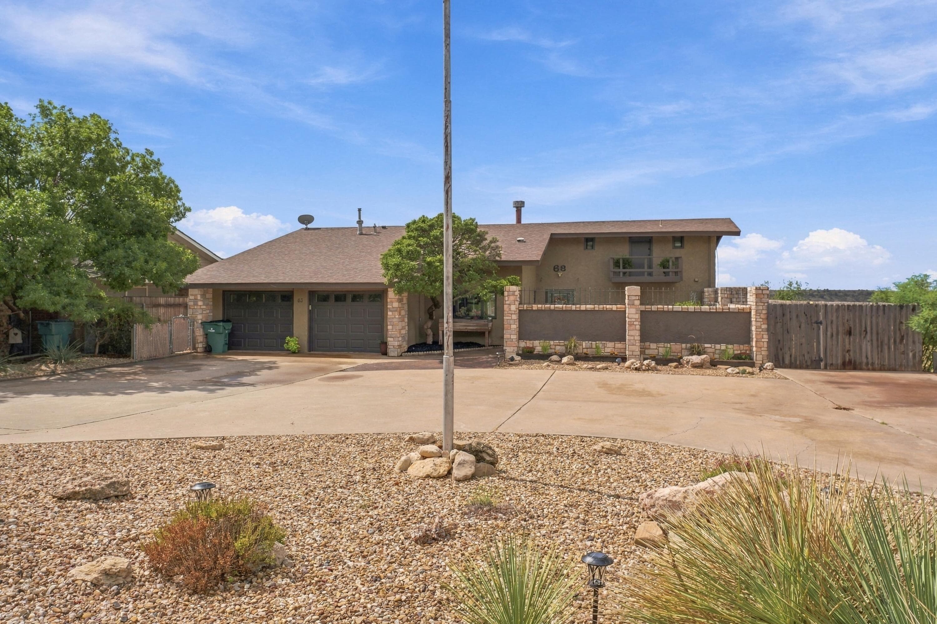 Single Family Residence at 63 E Canyonview Drive