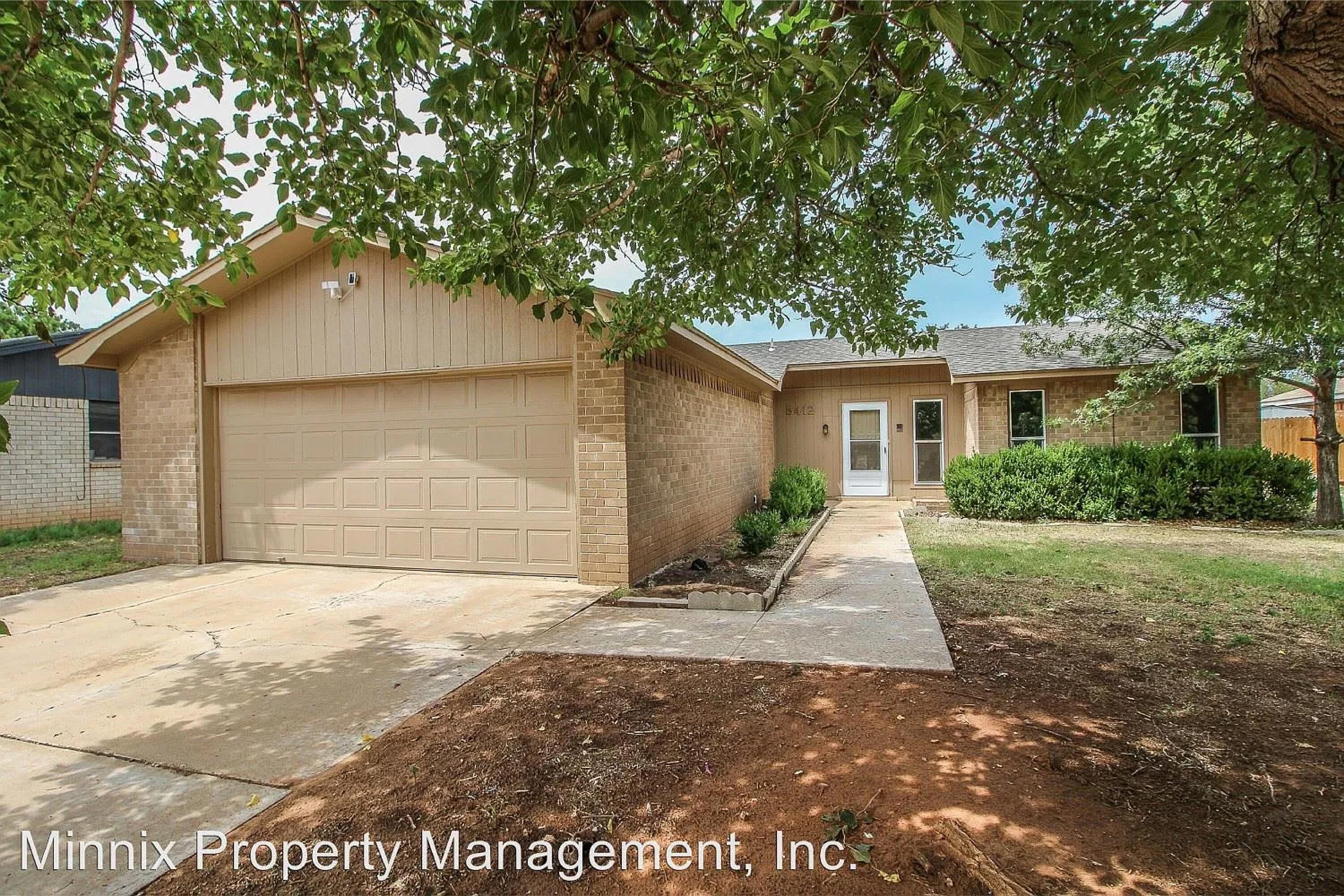 Single Family Residence at 5412 96th Street