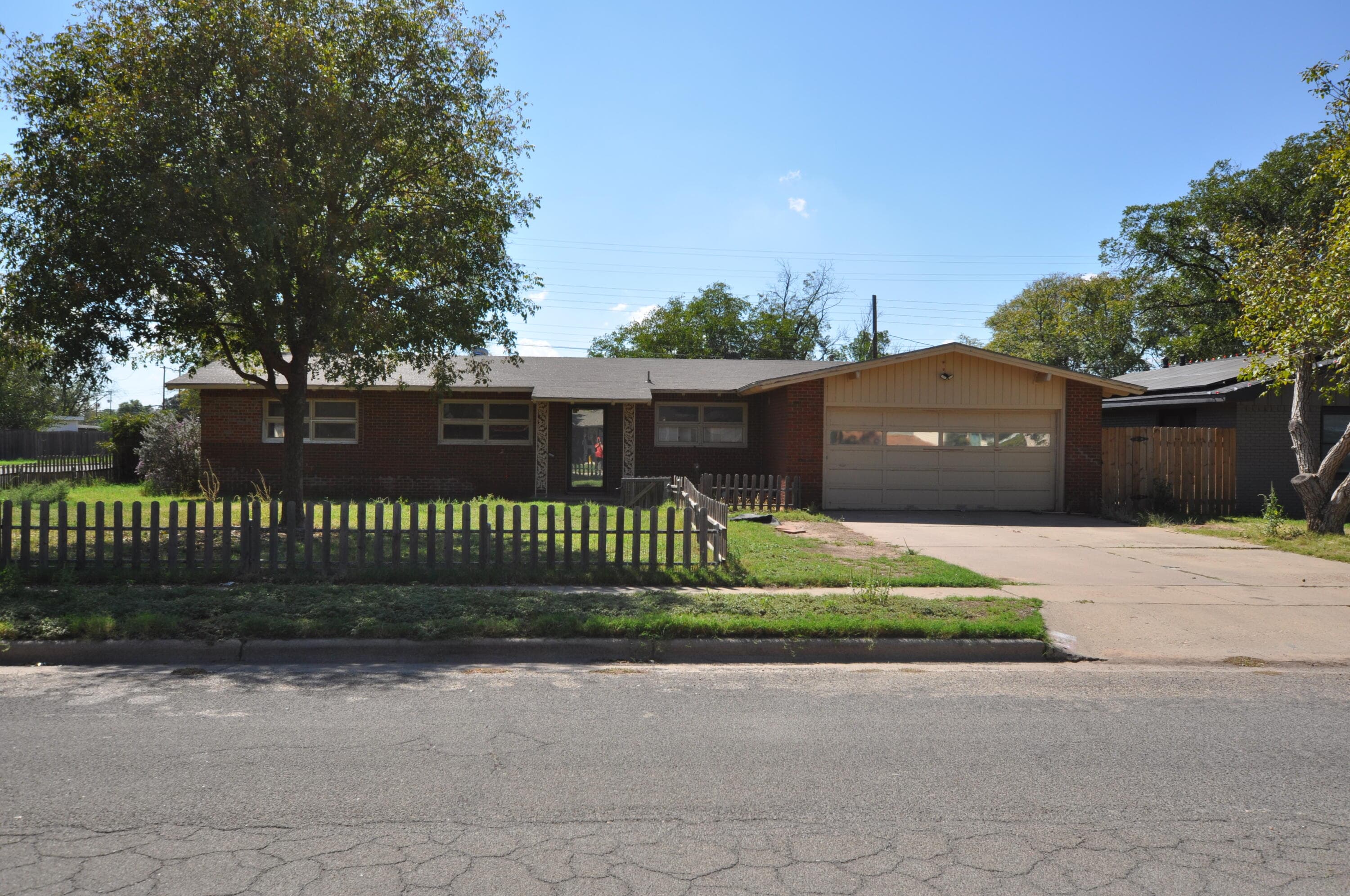 Single Family Residence at 2701 61st Street