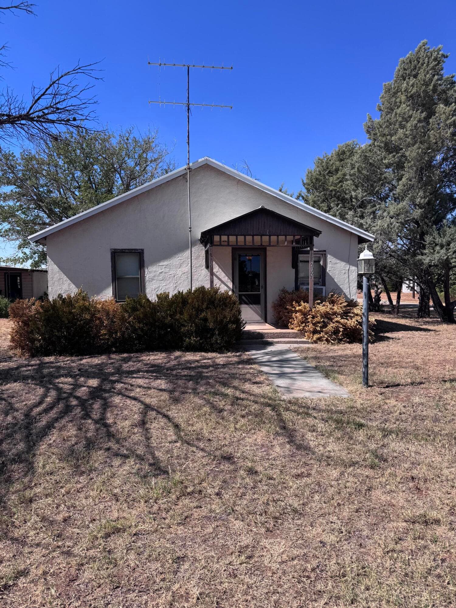 Single Family Residence at 202 S Kelley Avenue