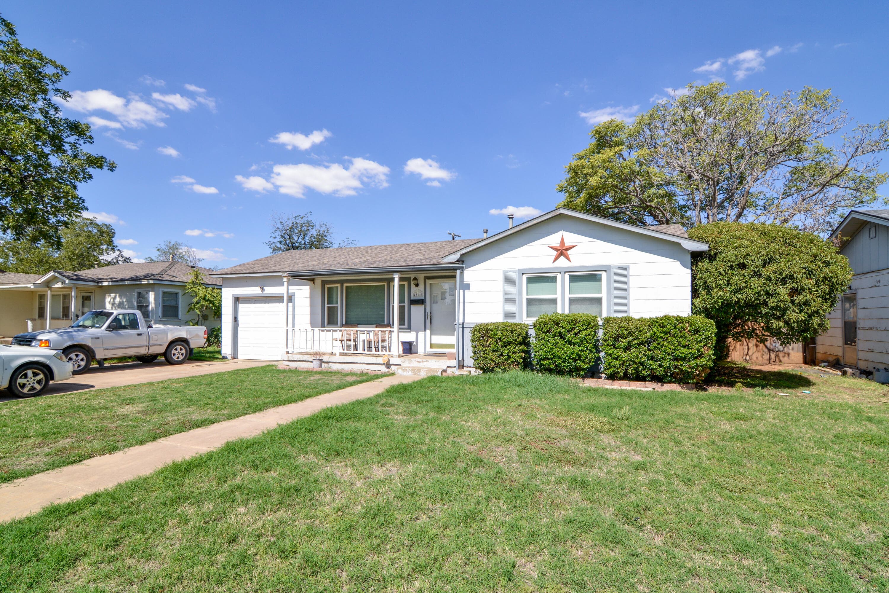 Single Family Residence at 4814 42nd Street
