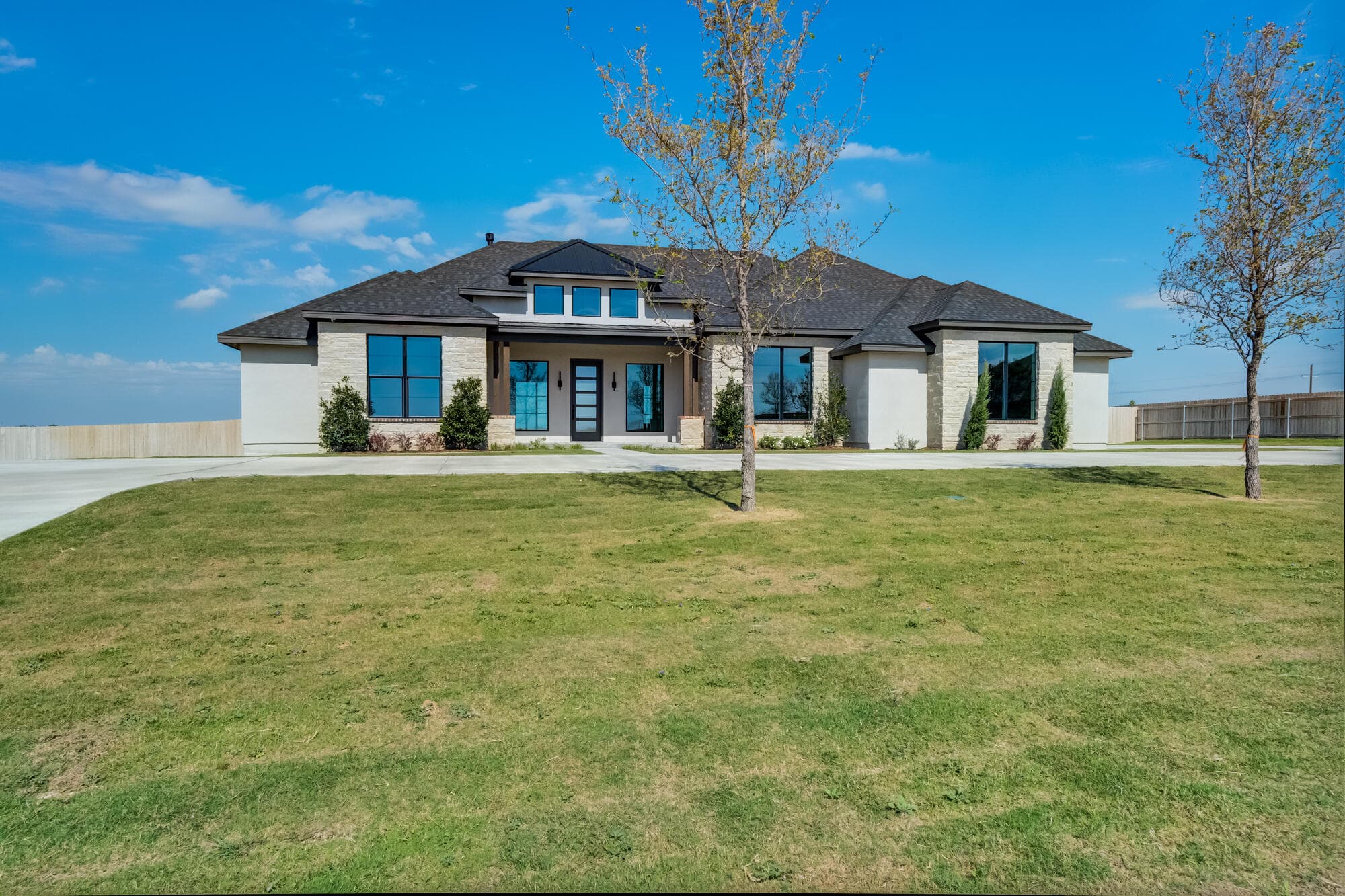 Single Family Residence at 3806 County Road 7665