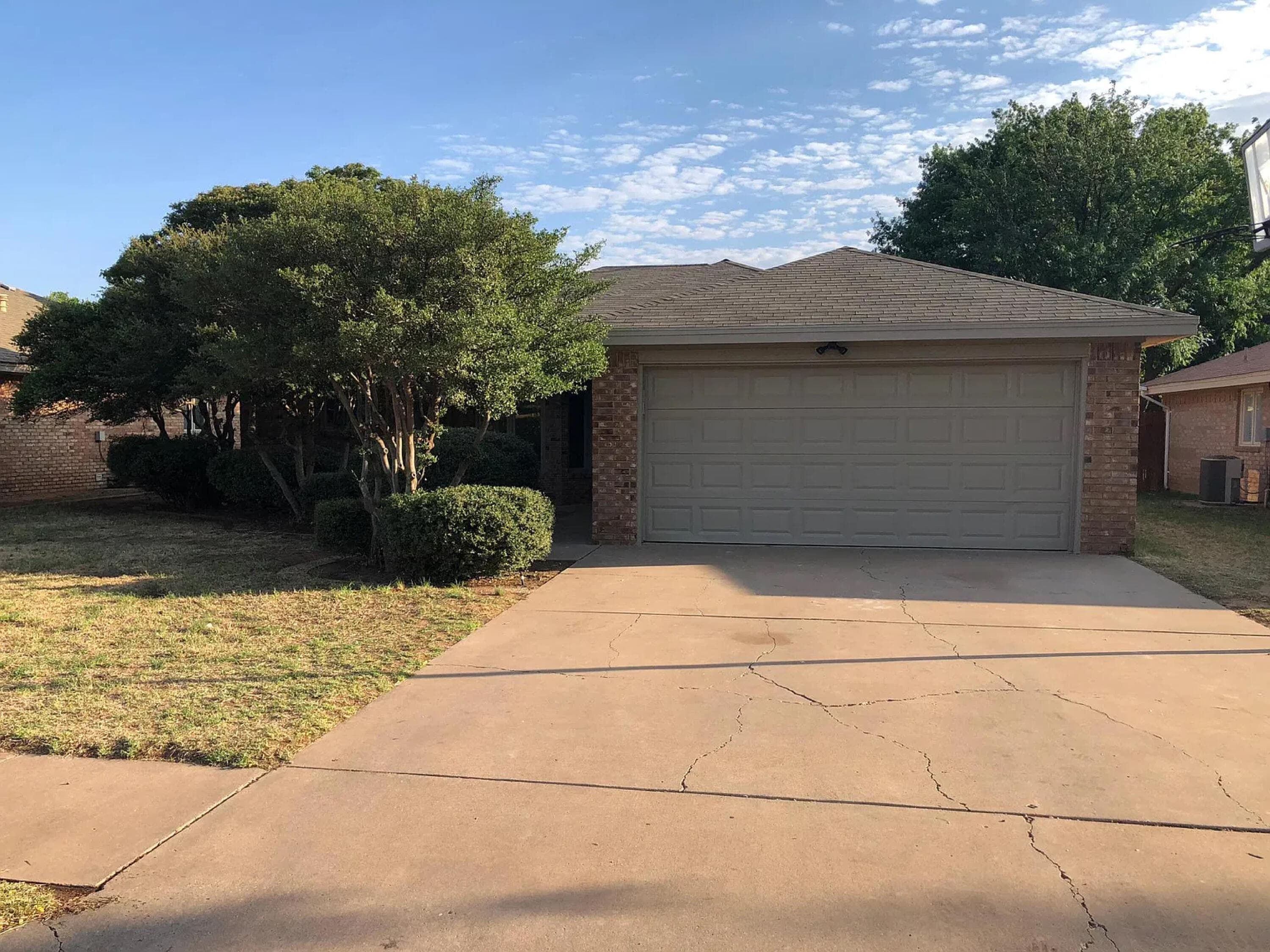 Single Family Residence at 5610 88th Street