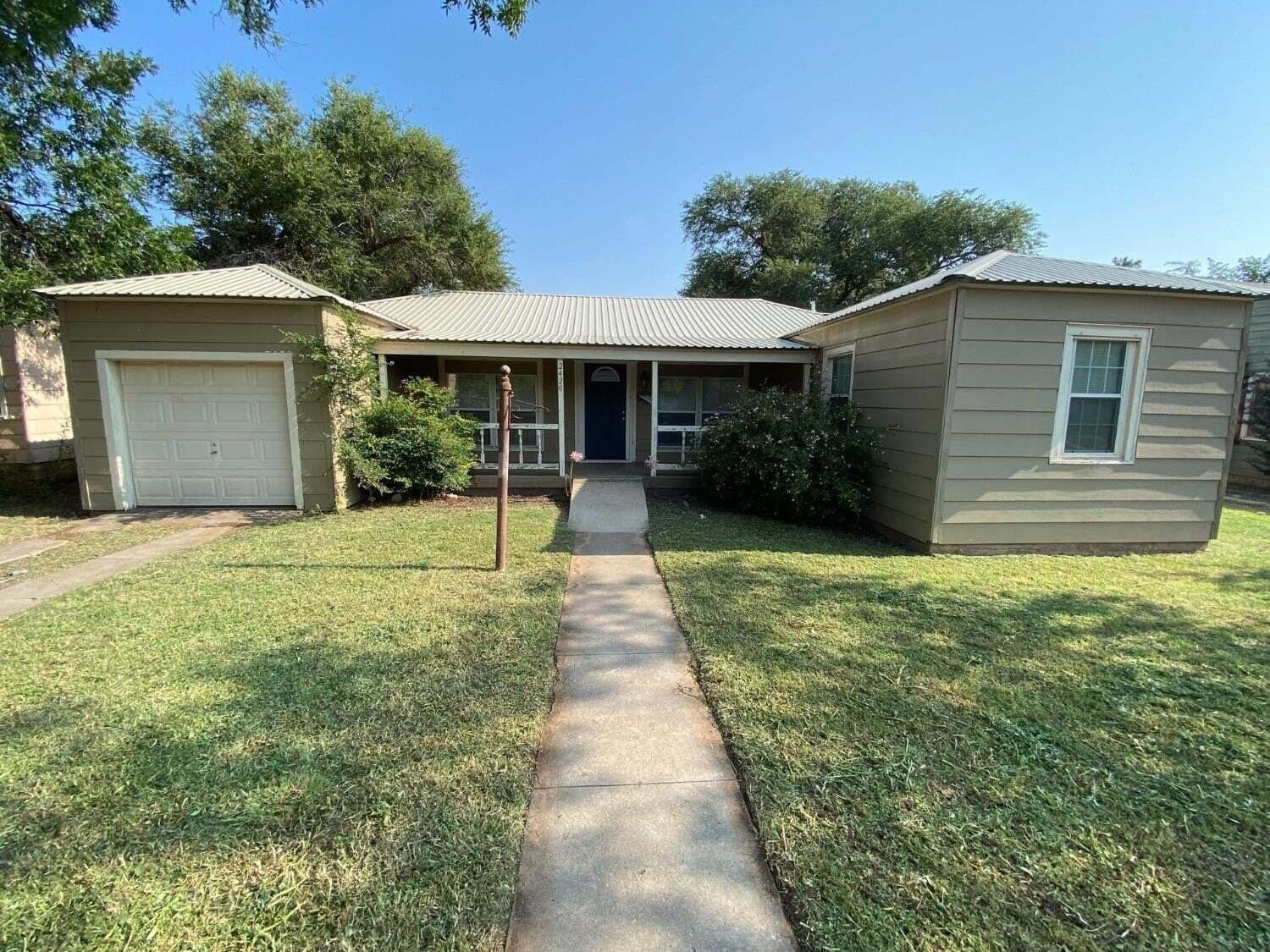 Package Property at 2420 29th Street