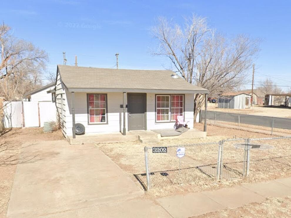 Single Family Residence at 3202 Baylor Street