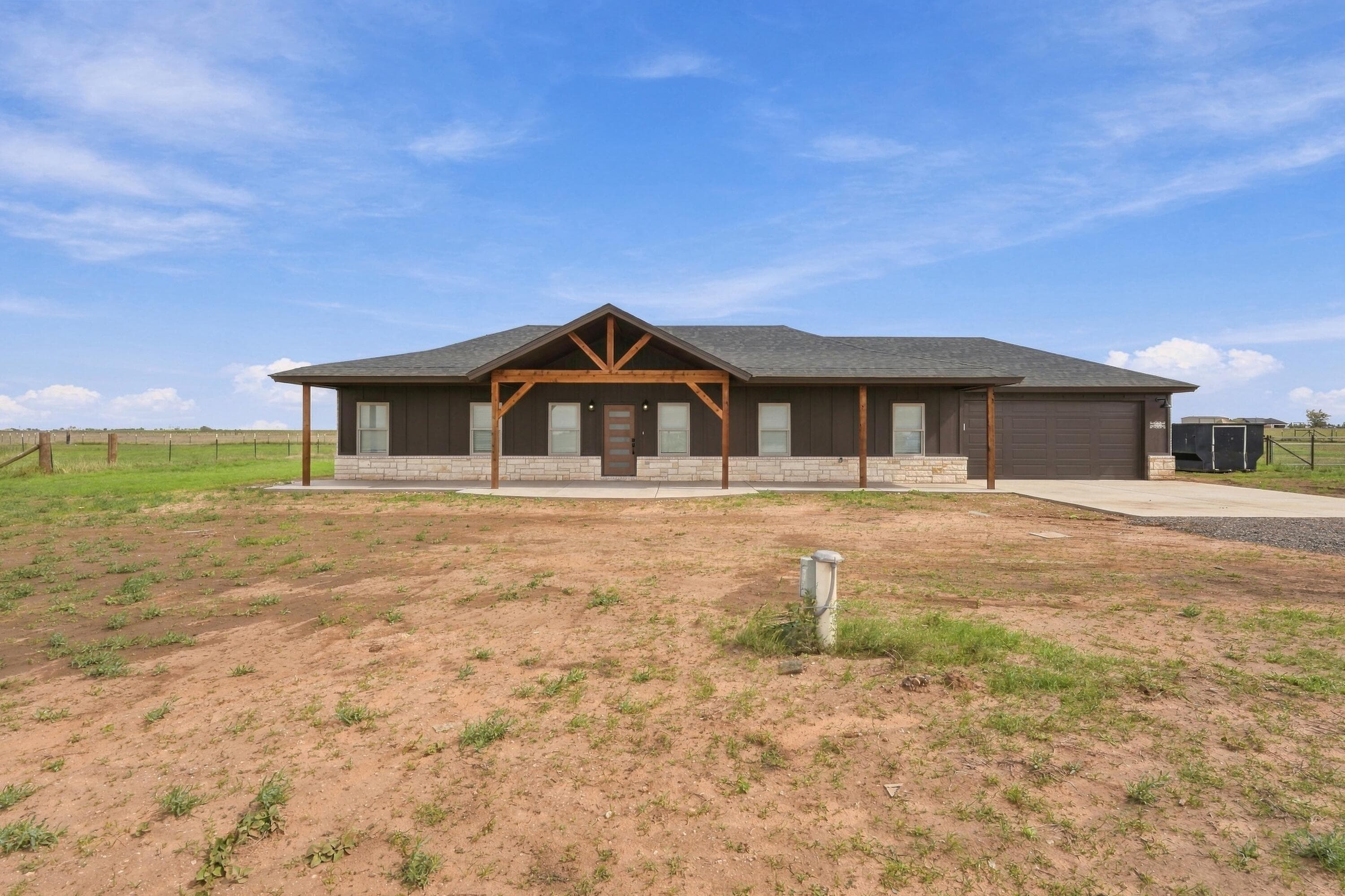 Single Family Residence at 16720 N C R 1200