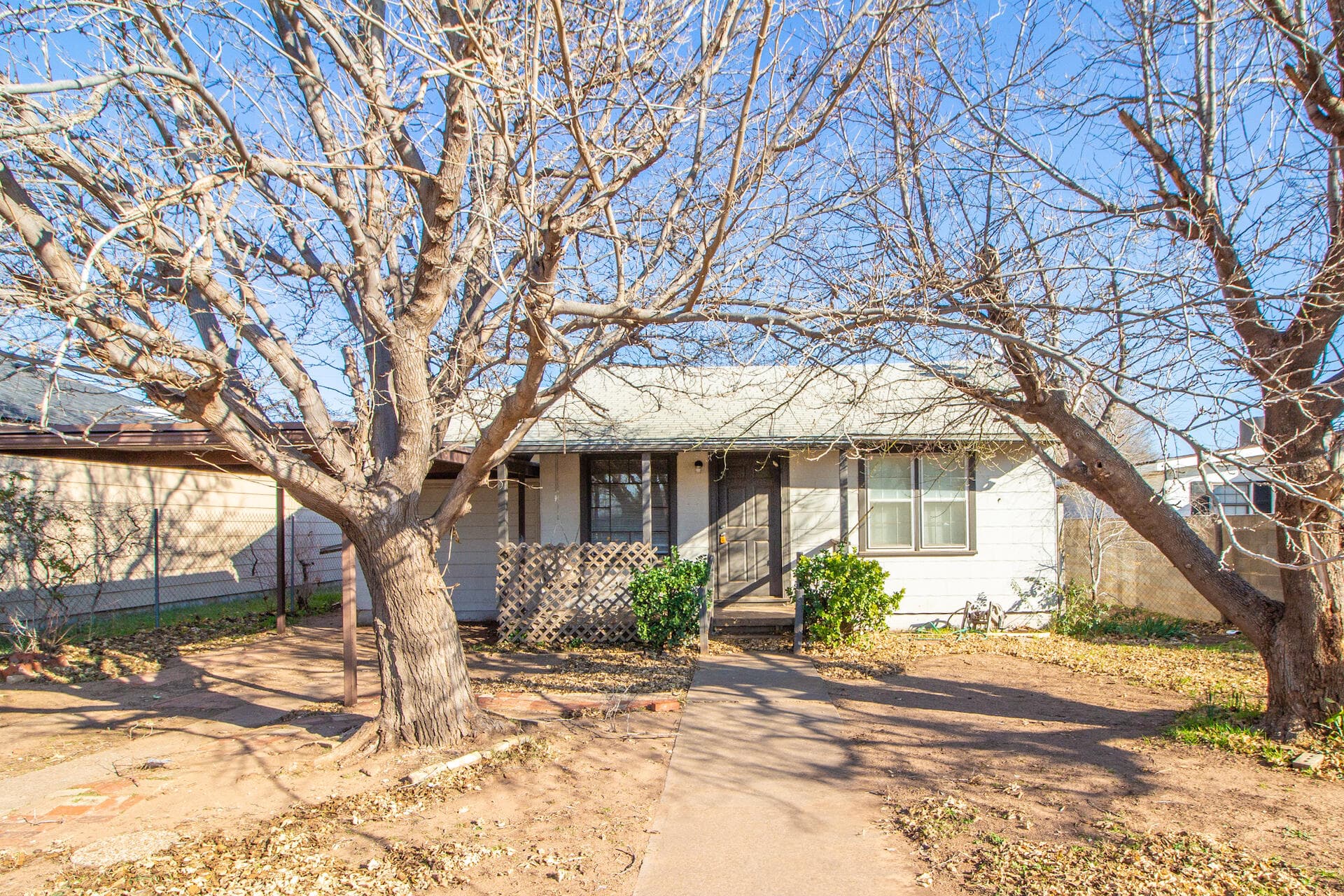 Single Family Residence at 3707 Avenue S