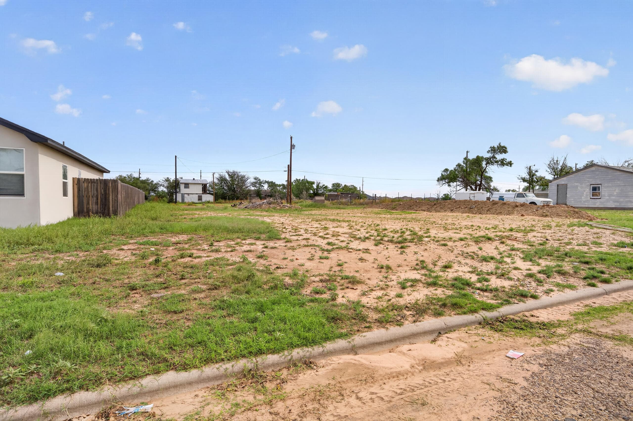 Unimproved Land at 2209 Urbana Avenue