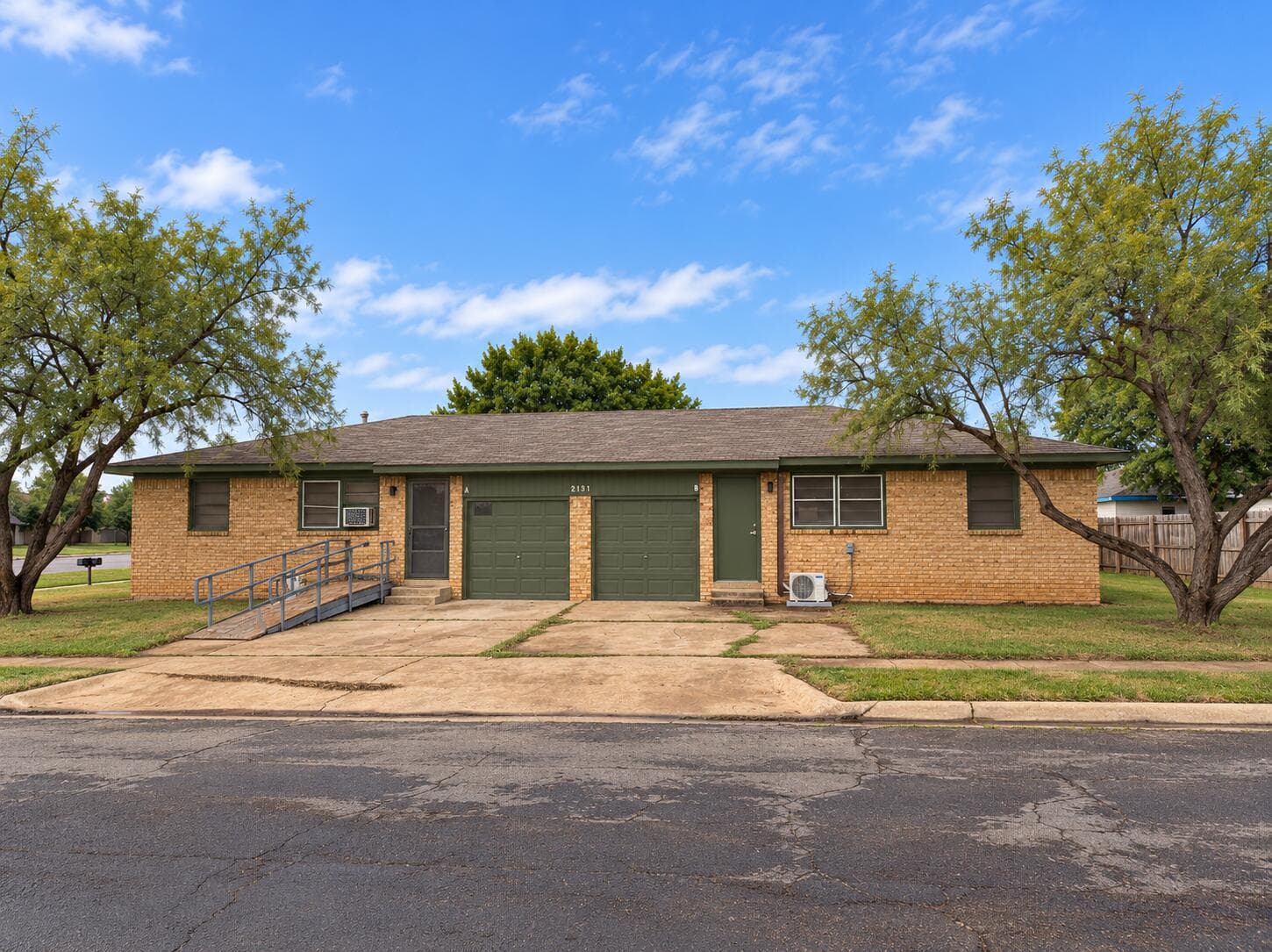 Duplex at 2131 S Loop 289