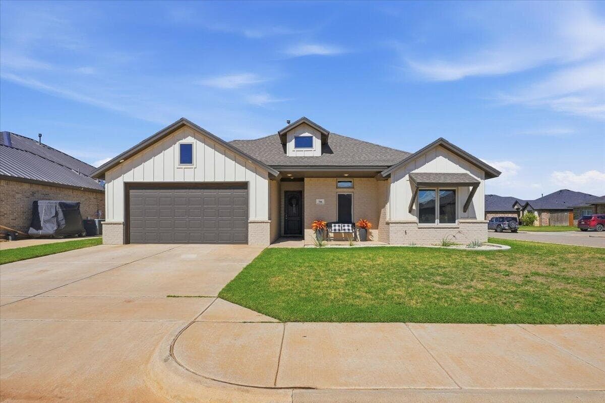 Single Family Residence at 716 Ventoso Circle