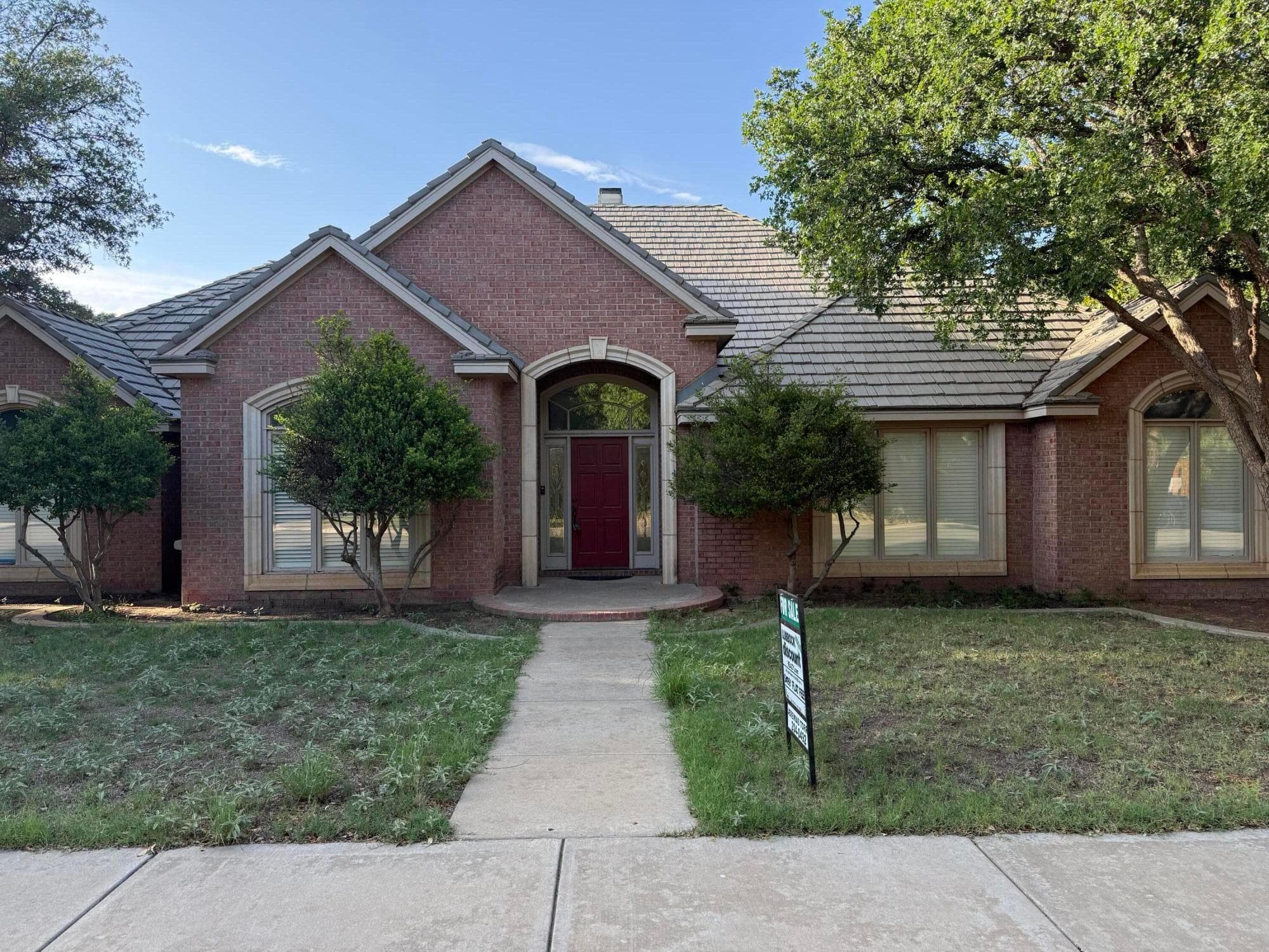 Single Family Residence at 5106 97th Street