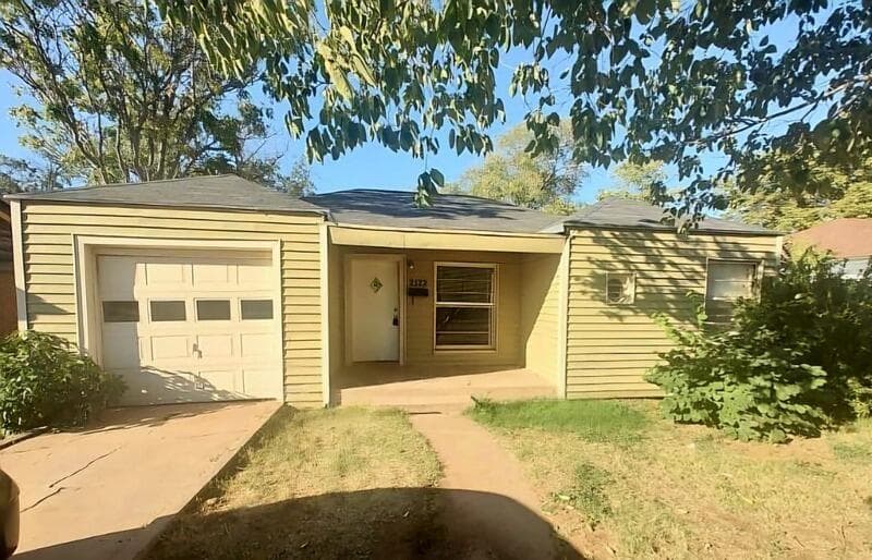 Single Family Residence at 2122 28th Street